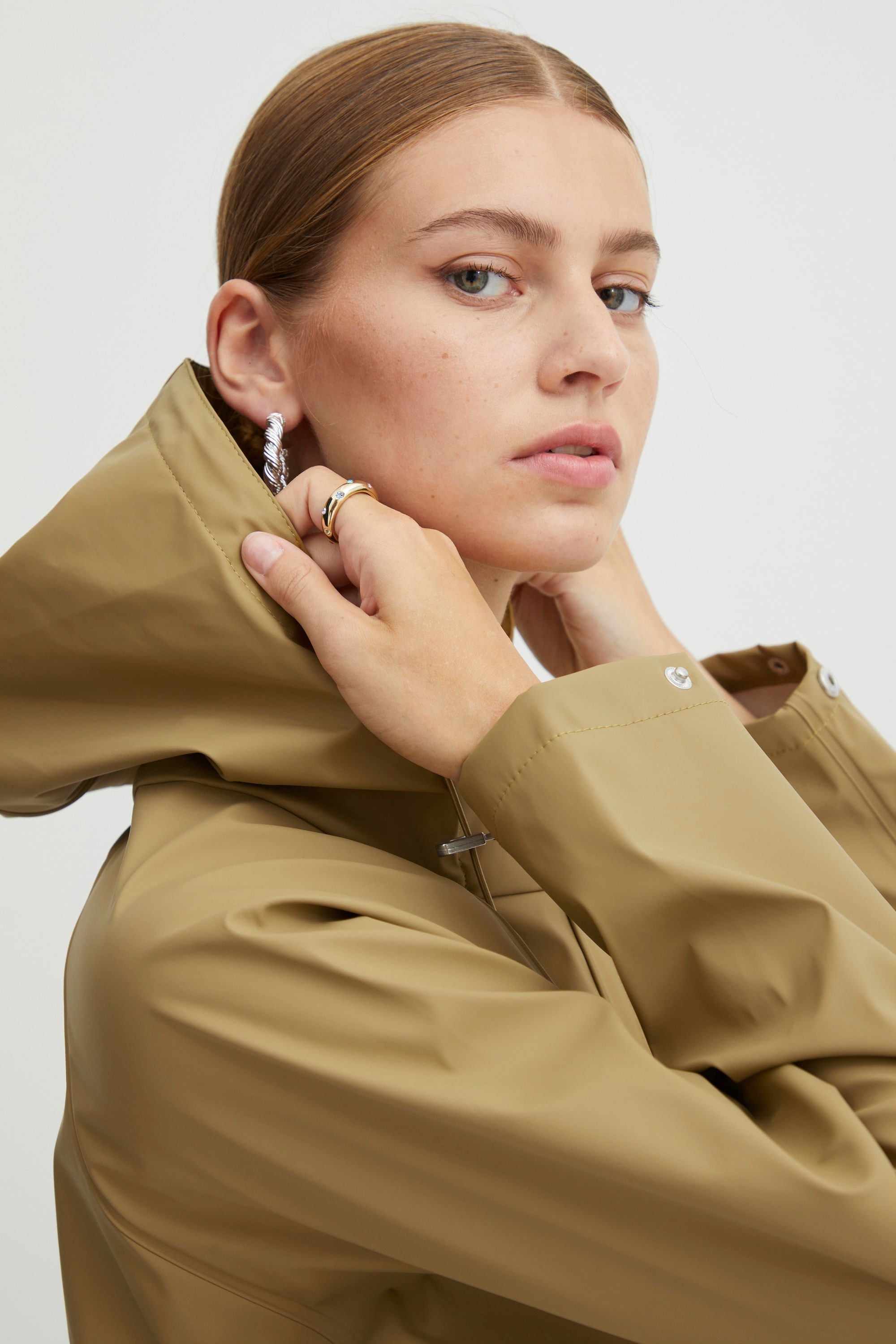 Ichi Regenjacke »Regenjacke IHTazi«, mit Kapuze