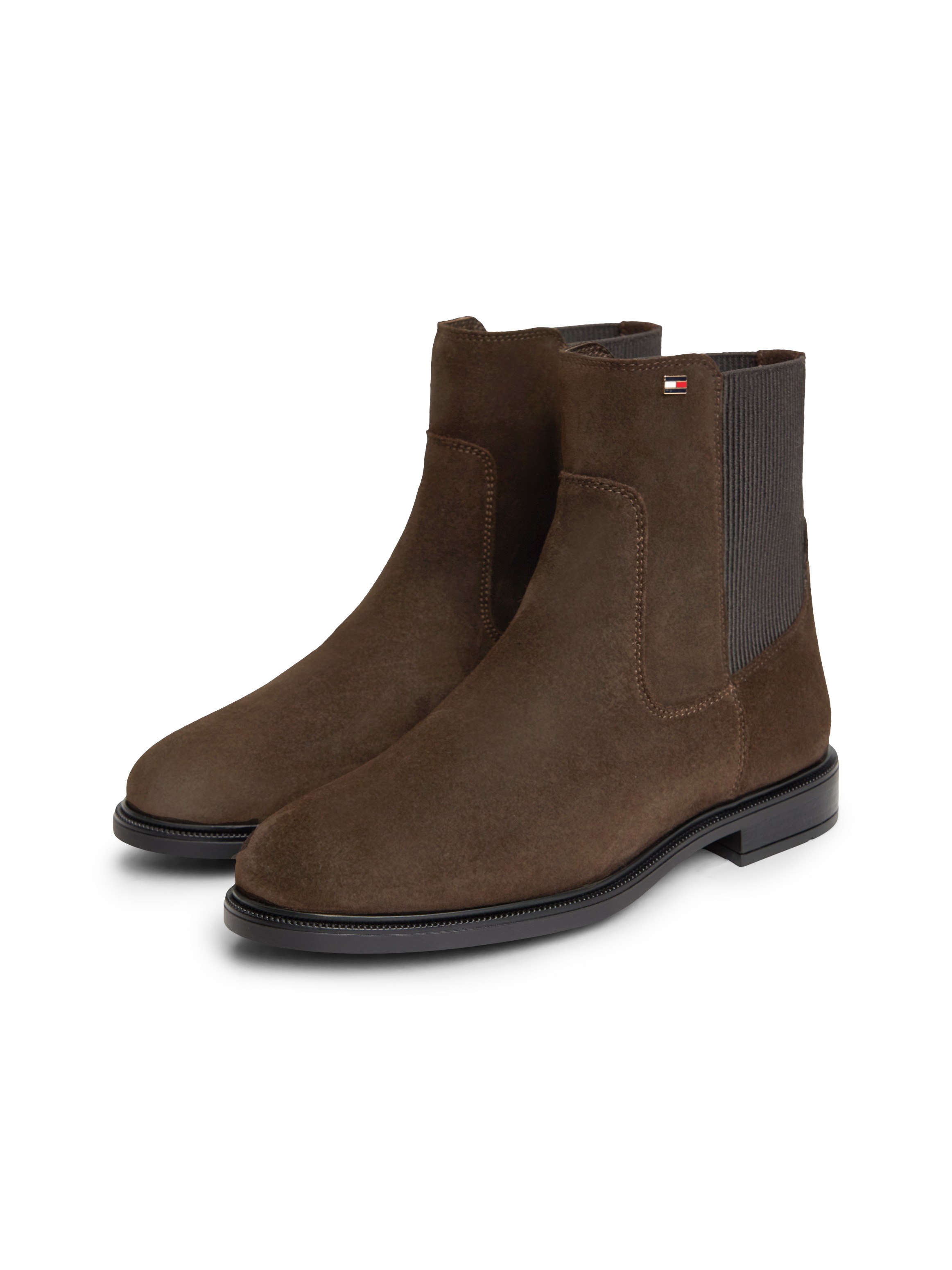 Tommy Hilfiger Chelseaboots "ENAMEL FLAG SUEDE ANKLE CHELSEA" Blockabsatz, Businessboots mit breitem Stretcheinsatz