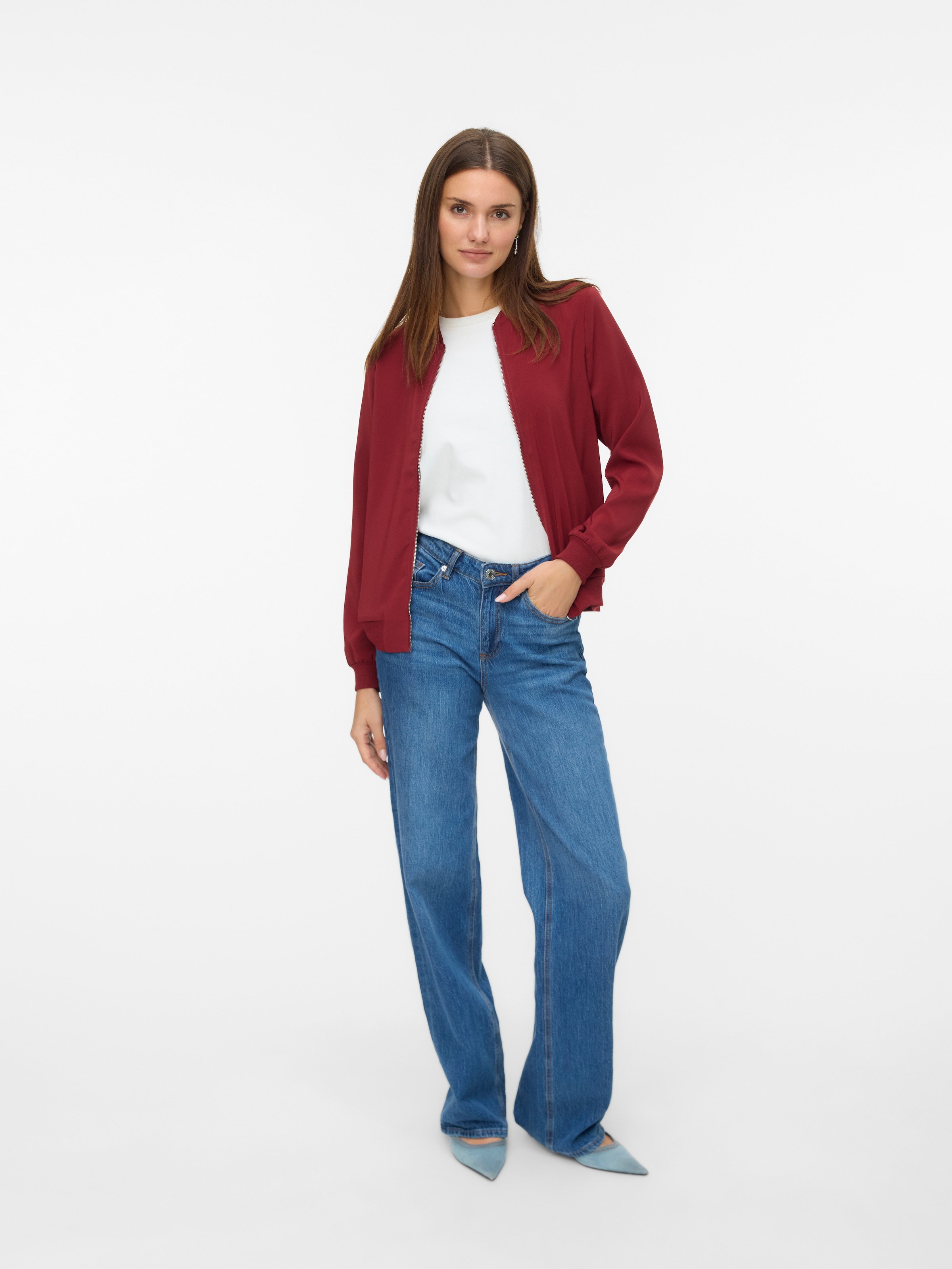 Vero Moda Bomberjacke »VMCOCO L/S BOMBER NOOS«, in modisch kurzer Form