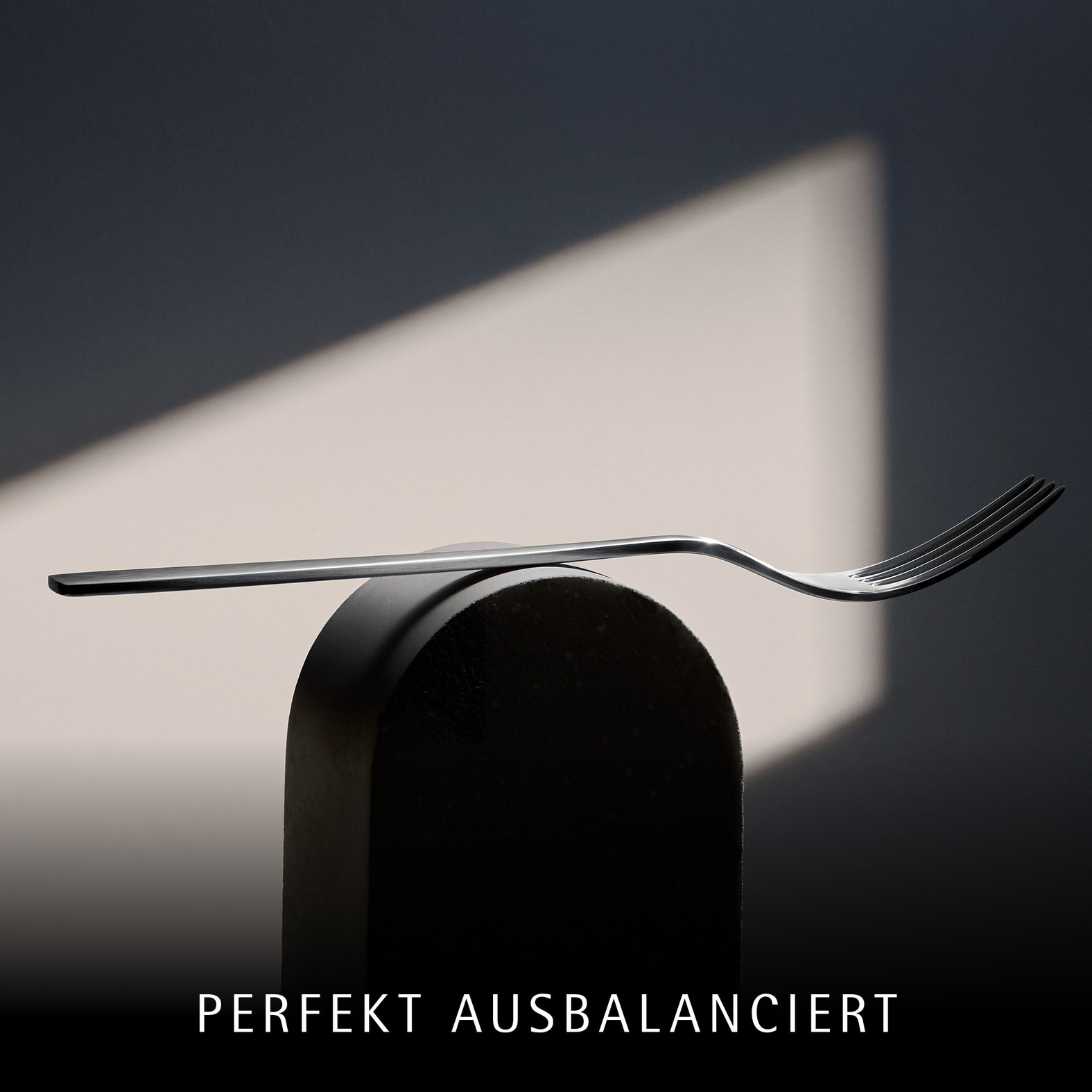 WMF Besteck-Set »Alteo« Messer mit Wellenschliff