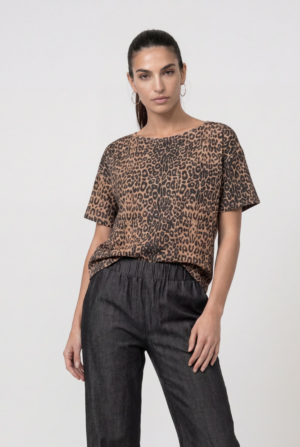 Monari T-Shirt "Shirt Leo allover" Rundhalsausschnitt, Kurzarm, Brusttasche, Leomuster