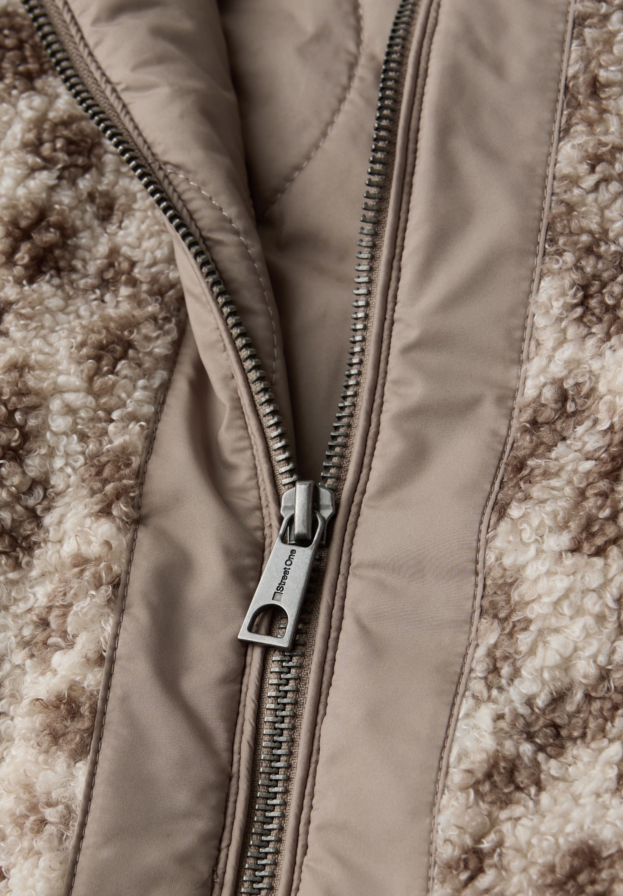 STREET ONE STUDIO Blouson ohne Kapuze Rundhalsausschnitt