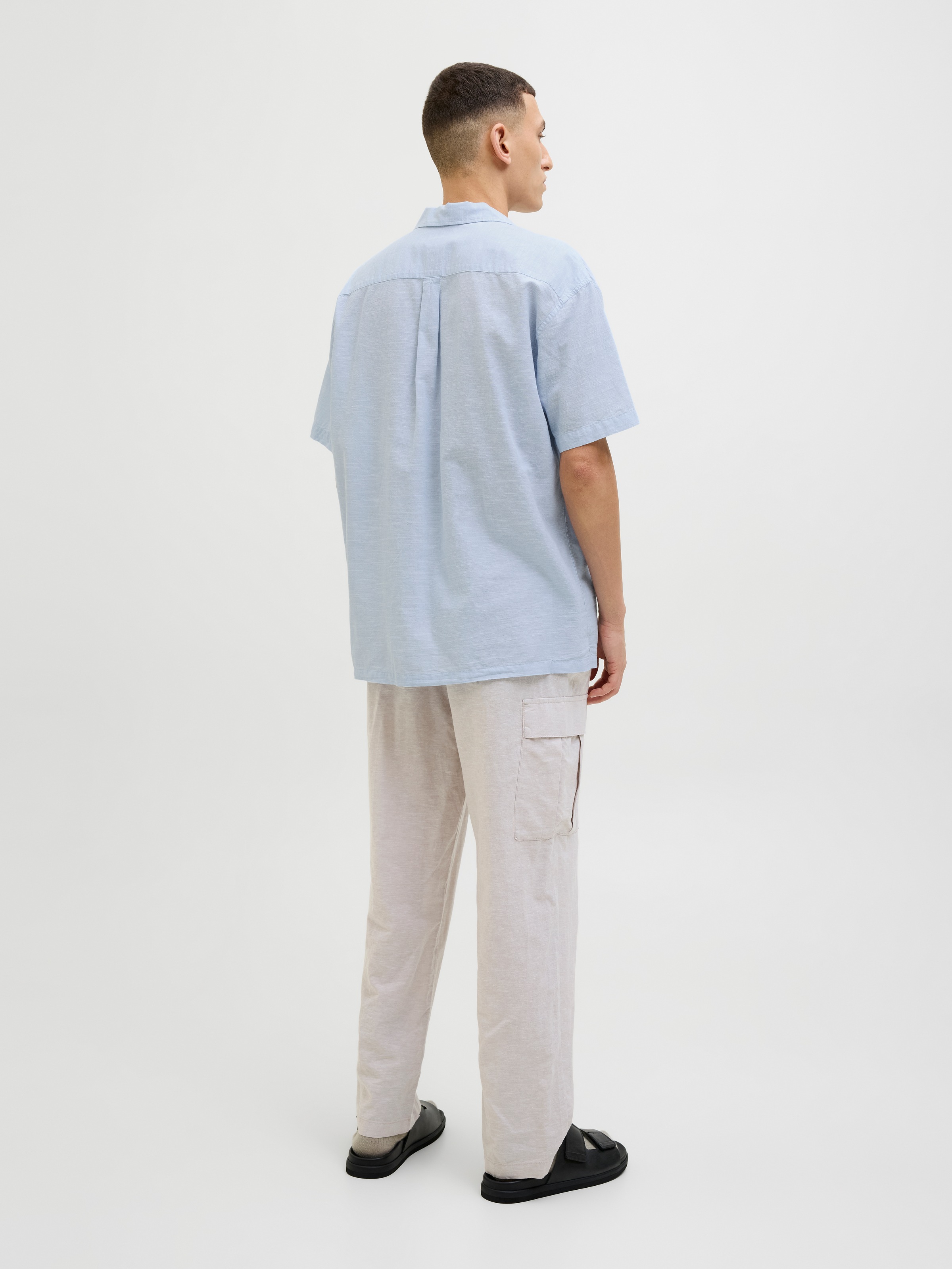 Jack & Jones Kurzarmhemd »JJESUMMER RESORT SHIRT SS SN«, mit Resort Kragen