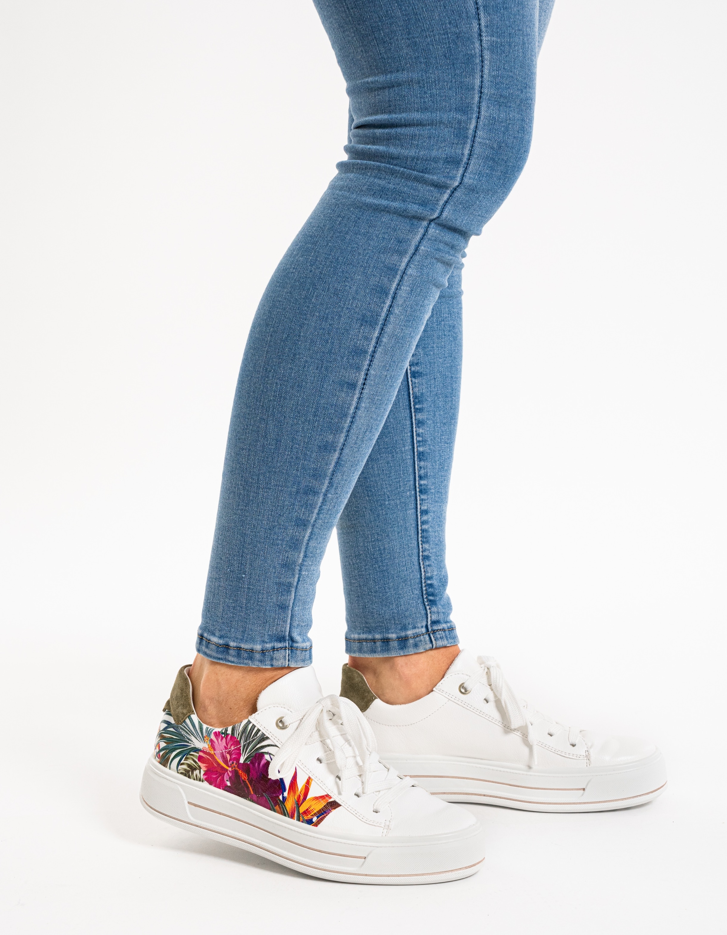 Ara Plateausneaker »CANBERRA«, Freizeitschuh, Plateausneaker in bequemer Schuhweite G (= weit)