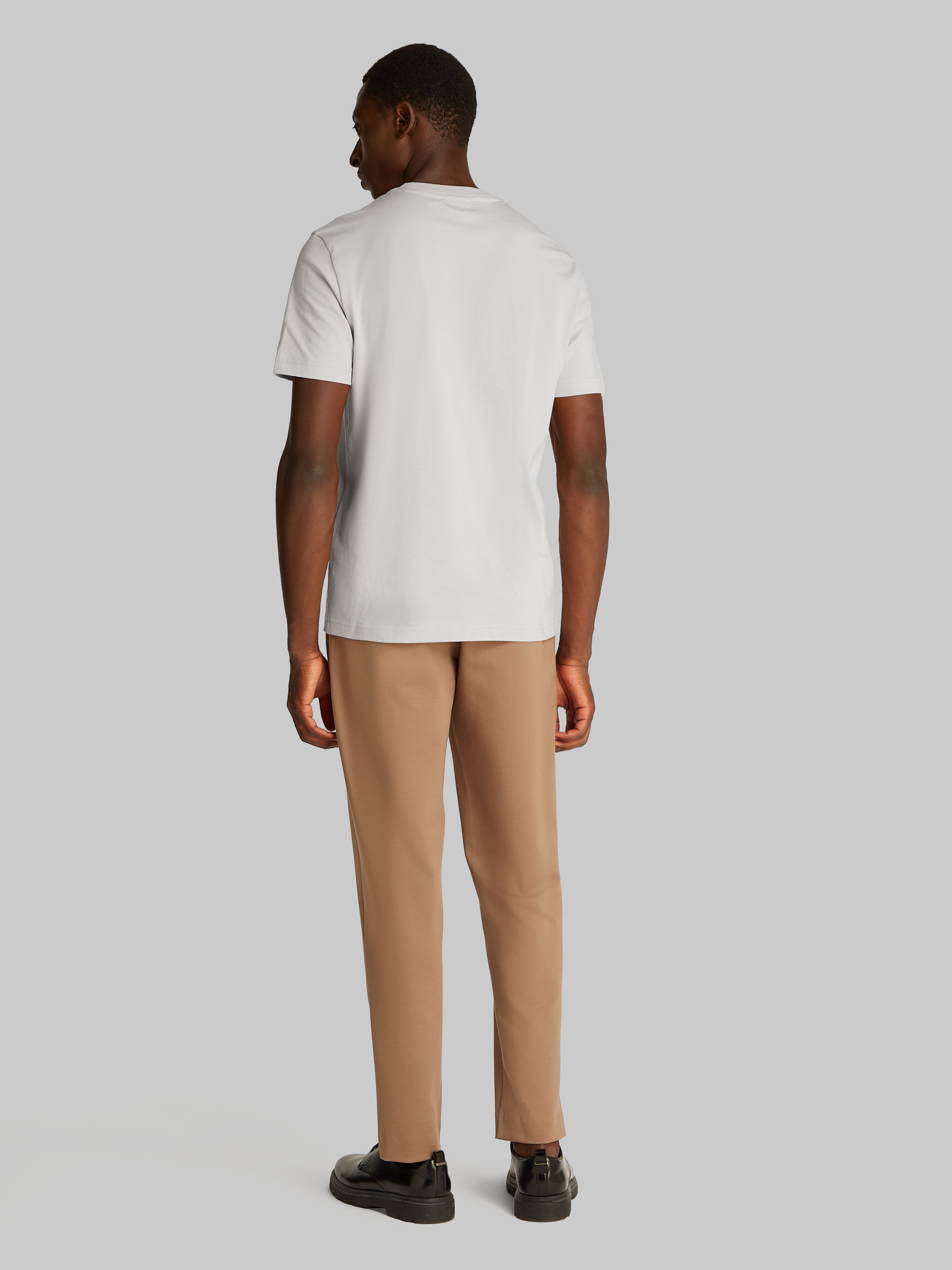 Calvin Klein T-Shirt »CP-ENLARGED LOGO T-SHIRT«, mit Logo auf der Brust