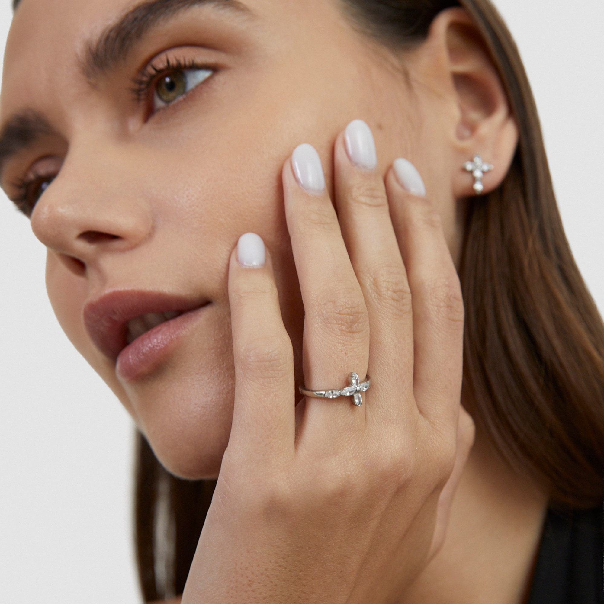 Tamaris Fingerring »Cross, Kreuz-Design« mit Zirkonia (synth.)