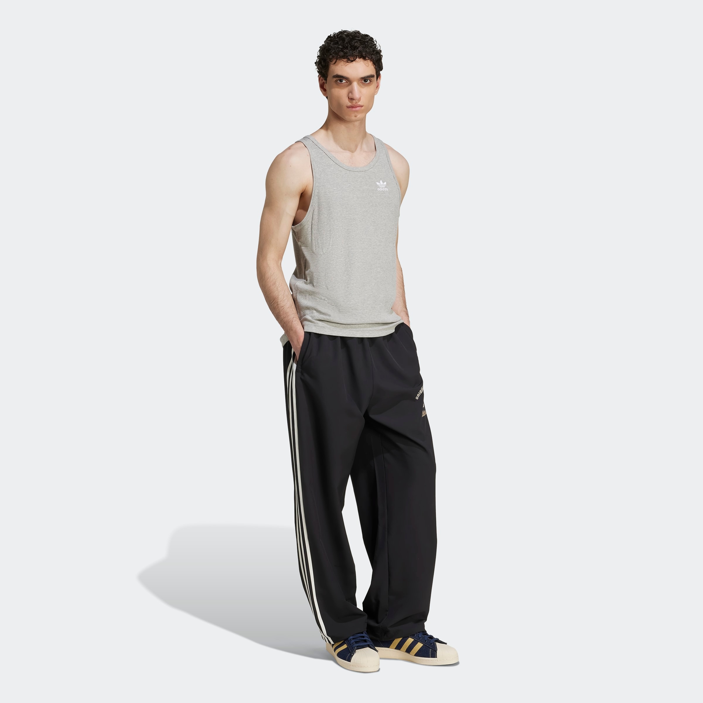 adidas Originals Tanktop »TREFOIL ESSENTIALS« klassischer Schnitt, ohne Verschluss