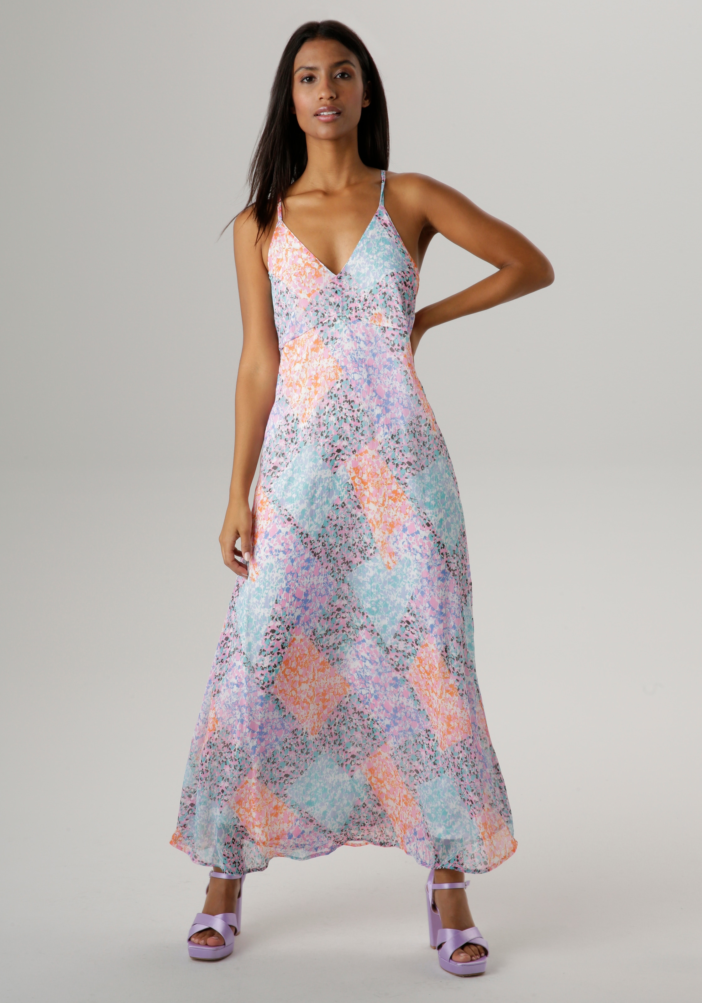 Aniston SELECTED Sommerkleid, mit Patchwork-Print - Jedes Teil ein Unikat - NEUE KOLLEKTION