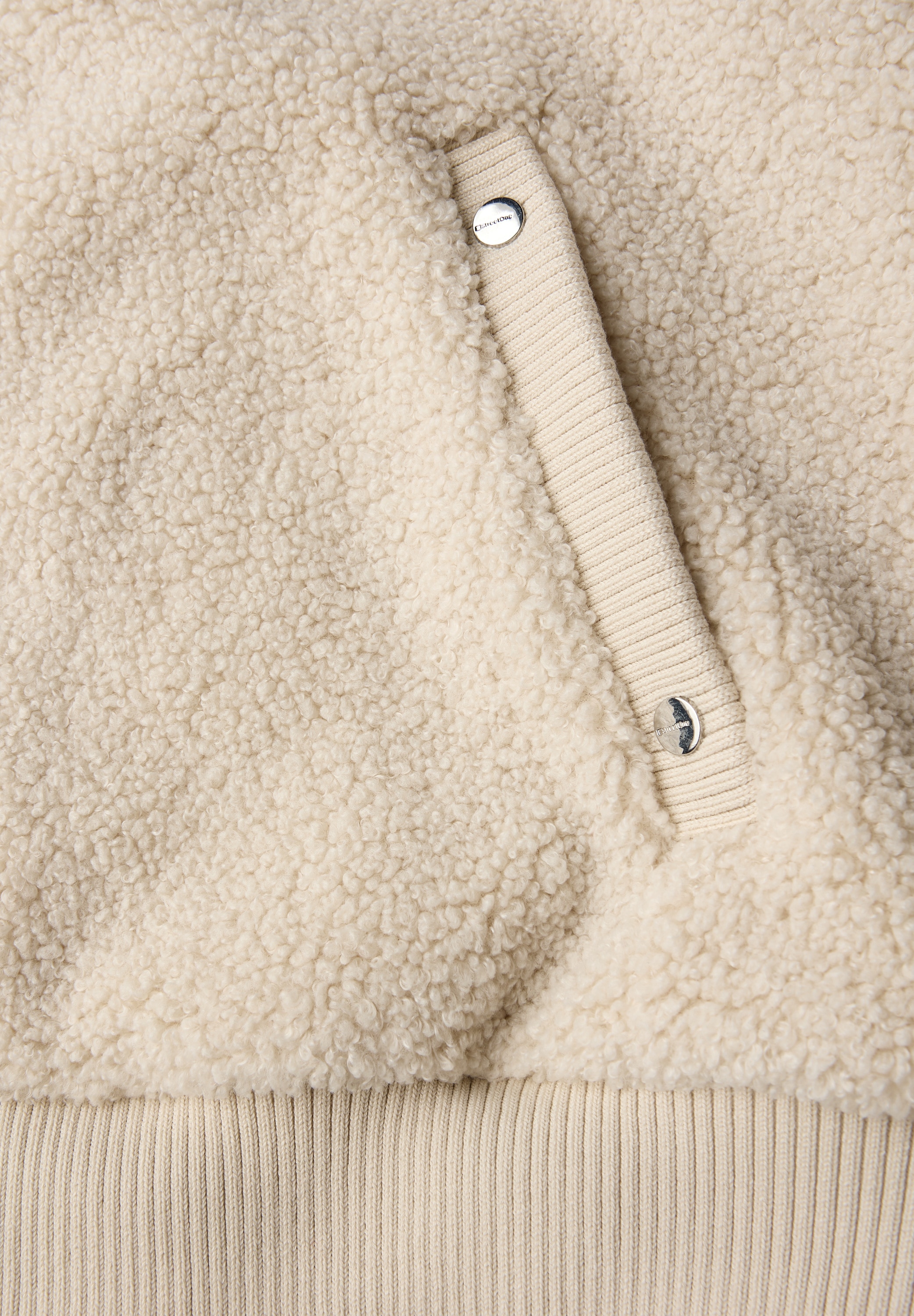 STREET ONE Fellweste, Teddy Weste mit Strickdetail