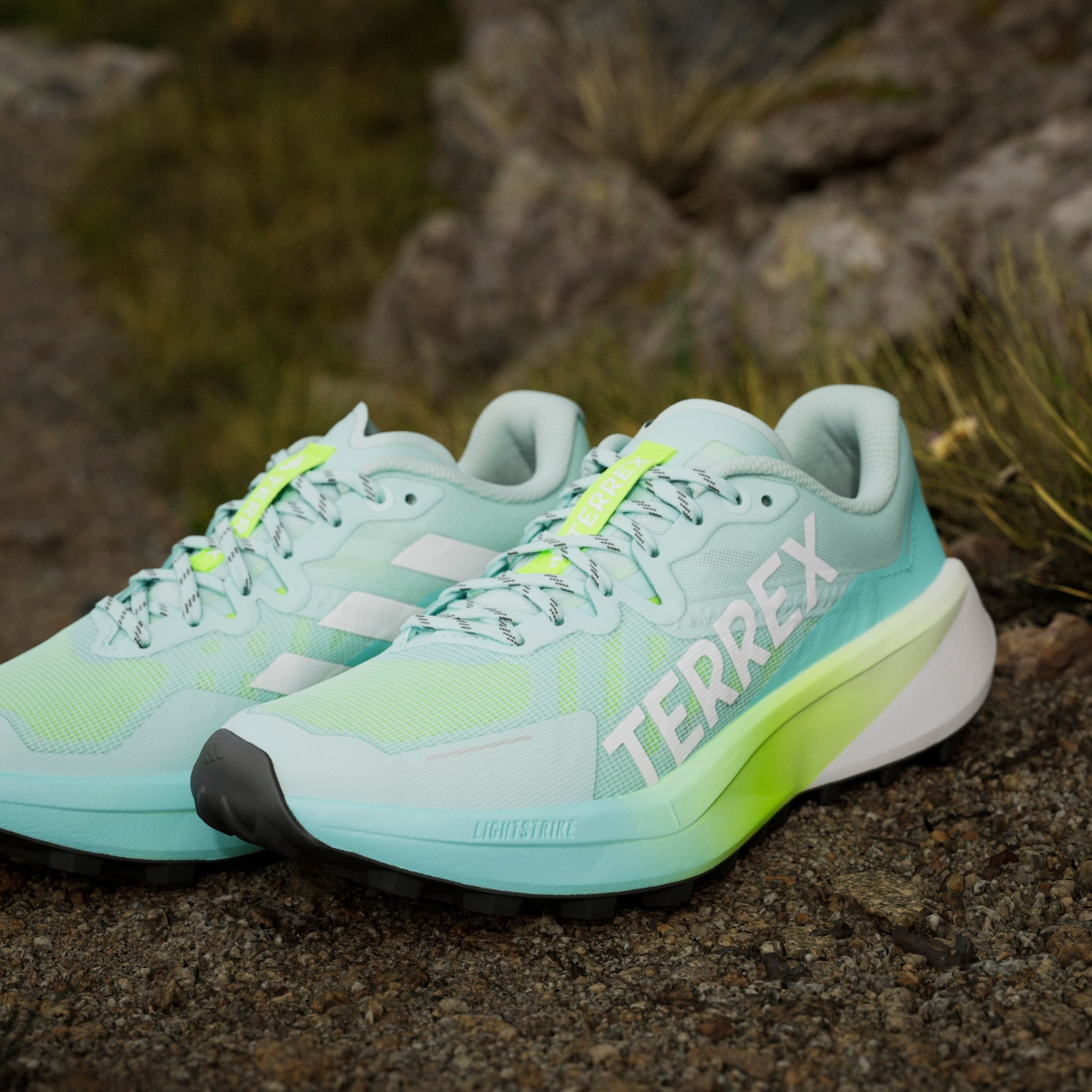 adidas TERREX Trailrunningschuh »TERREX AGRAVIC 3 TRAILRUNNING«, Trail-Runningschuhe
