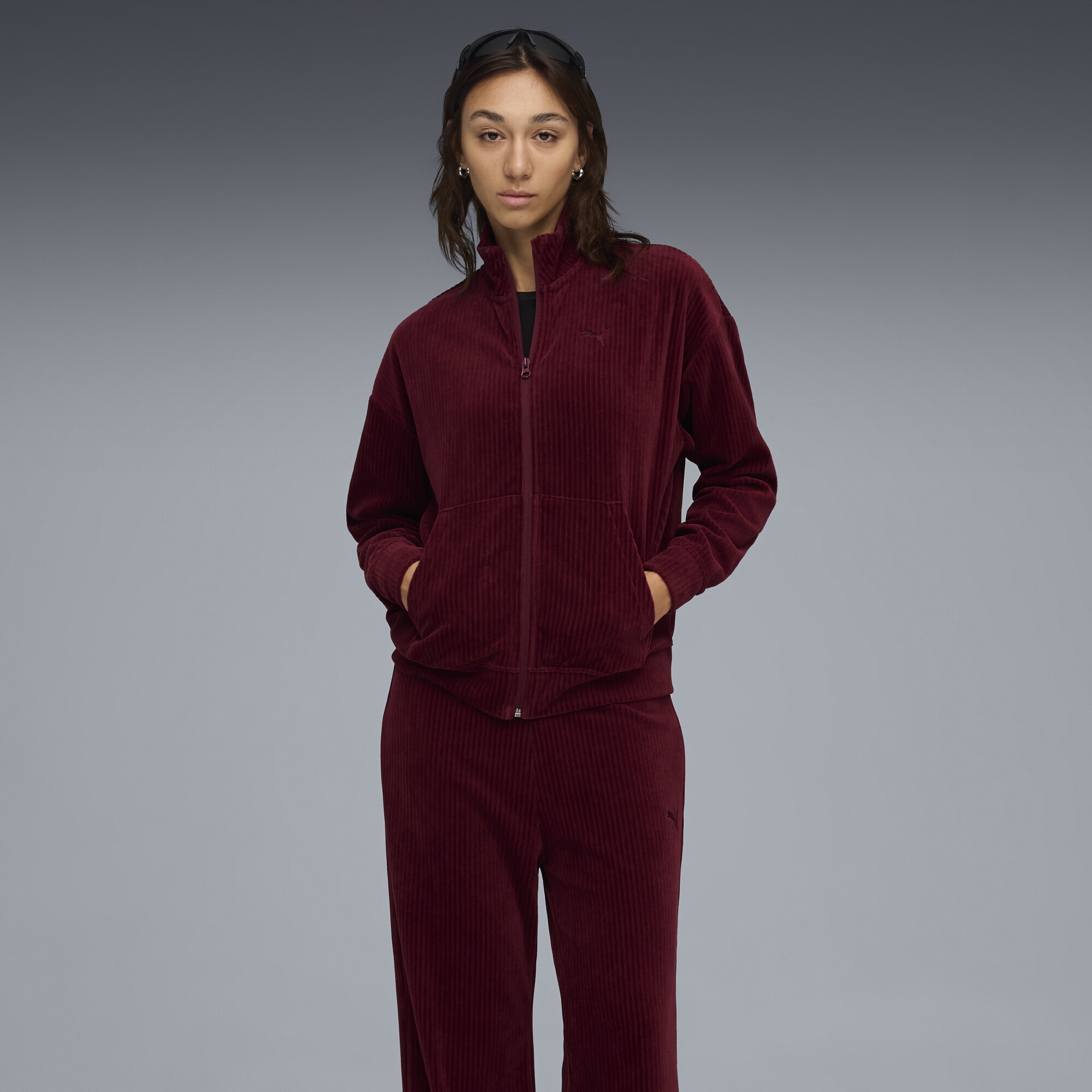 PUMA Jogginganzug »Velour Rib Relaxed Trainingsanzug Damen«
