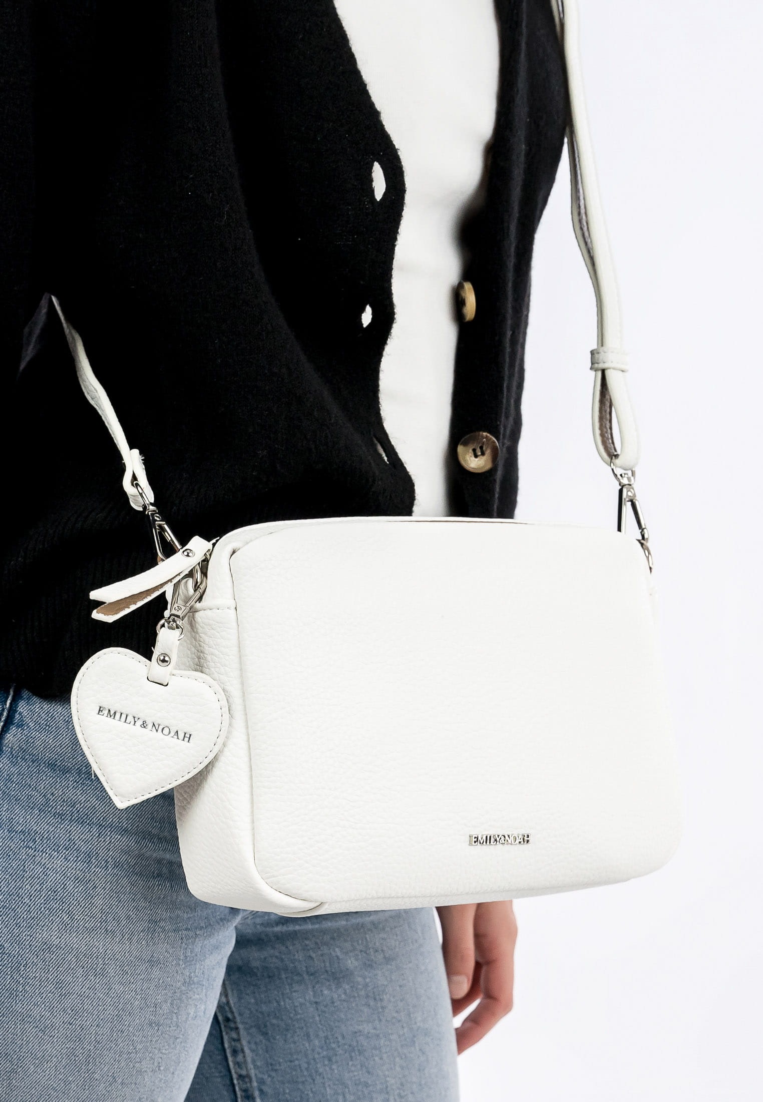EMILY & NOAH Enie Shoulder Bag White 29cm 3