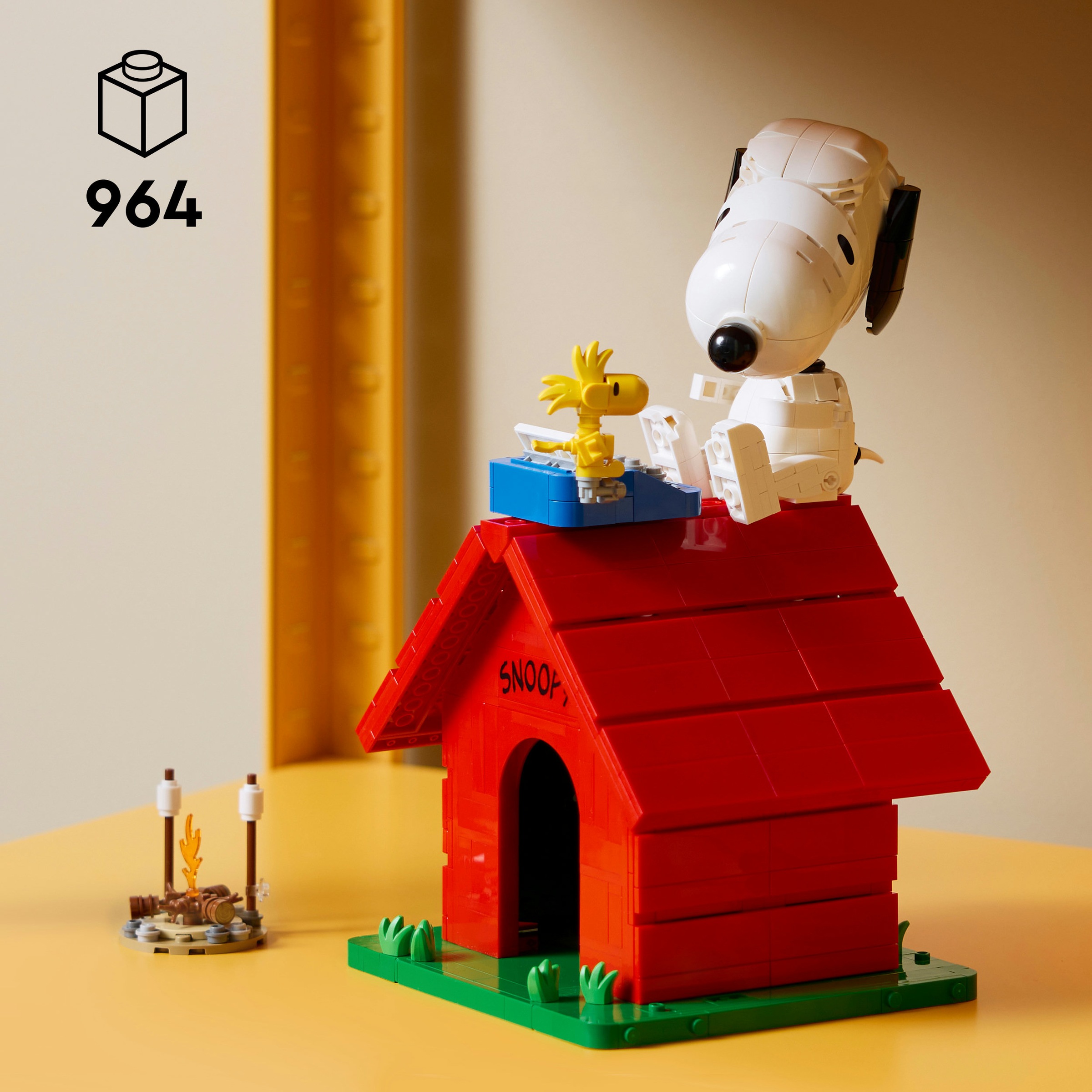 LEGO® Konstruktionsspielsteine »Peanuts: Snoopys Hundehütte (21368), LEGO Ideas« Made in Europe
