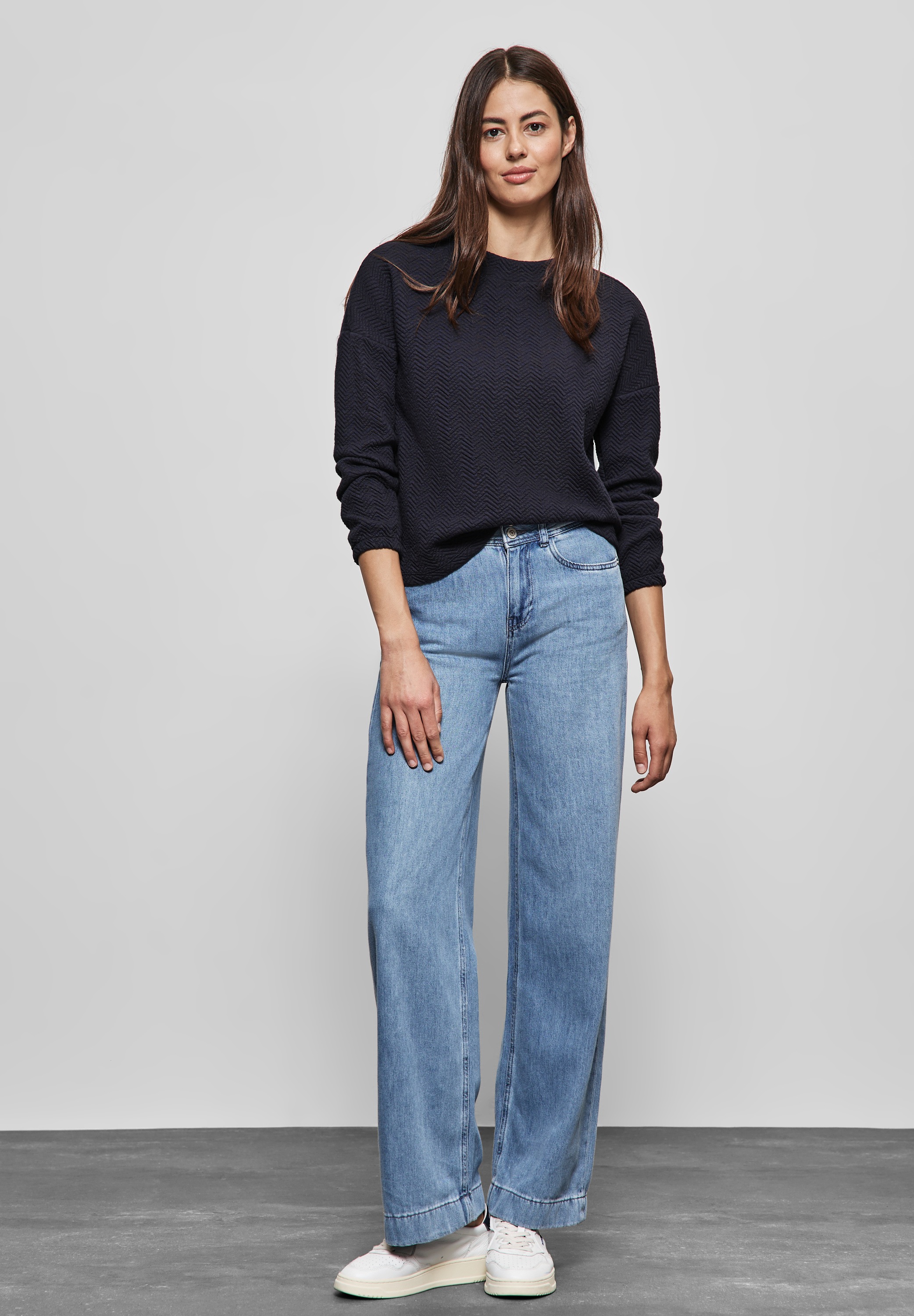 STREET ONE Langarmshirt, mit Materialmix