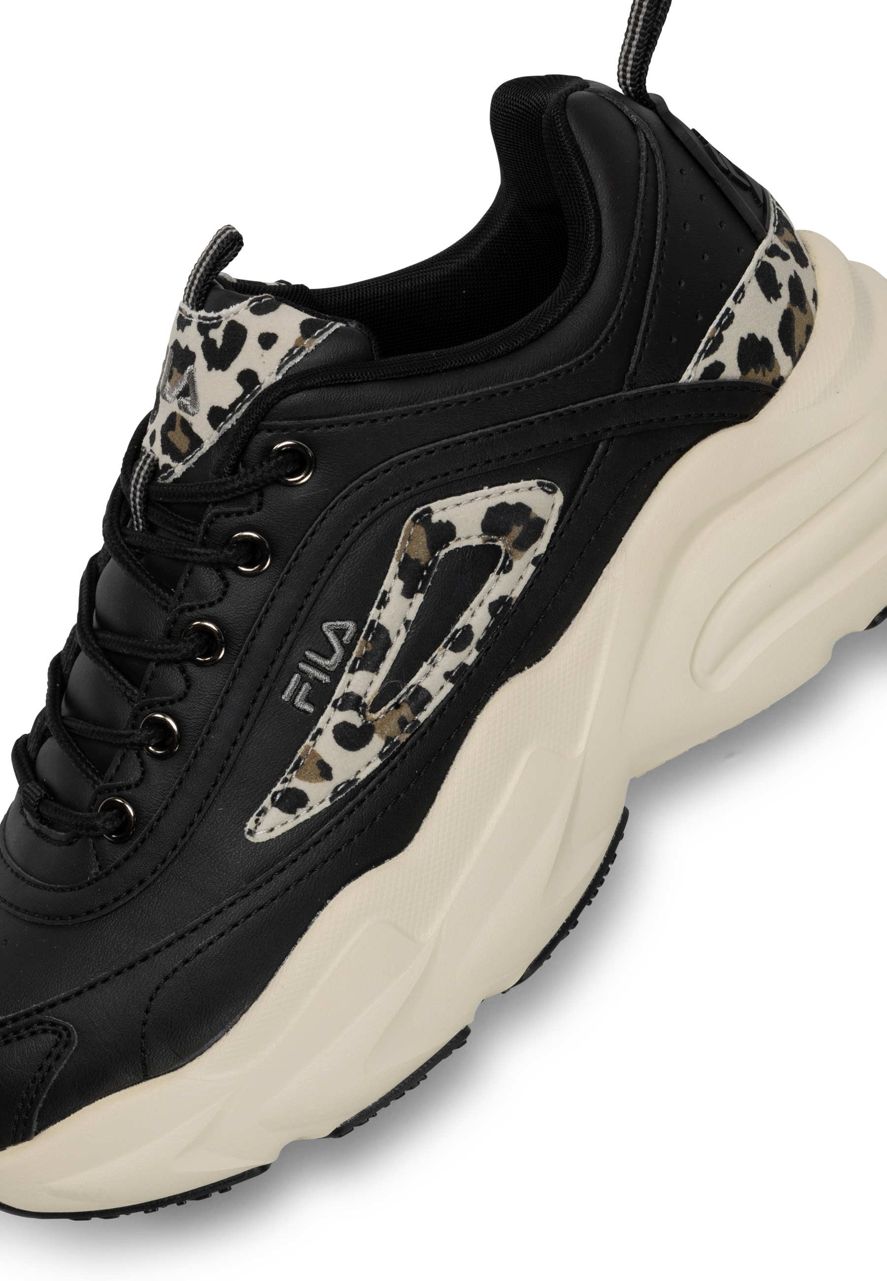 Thumbnail - Fila Sneaker "FILA SKYE ZP A WMN"
