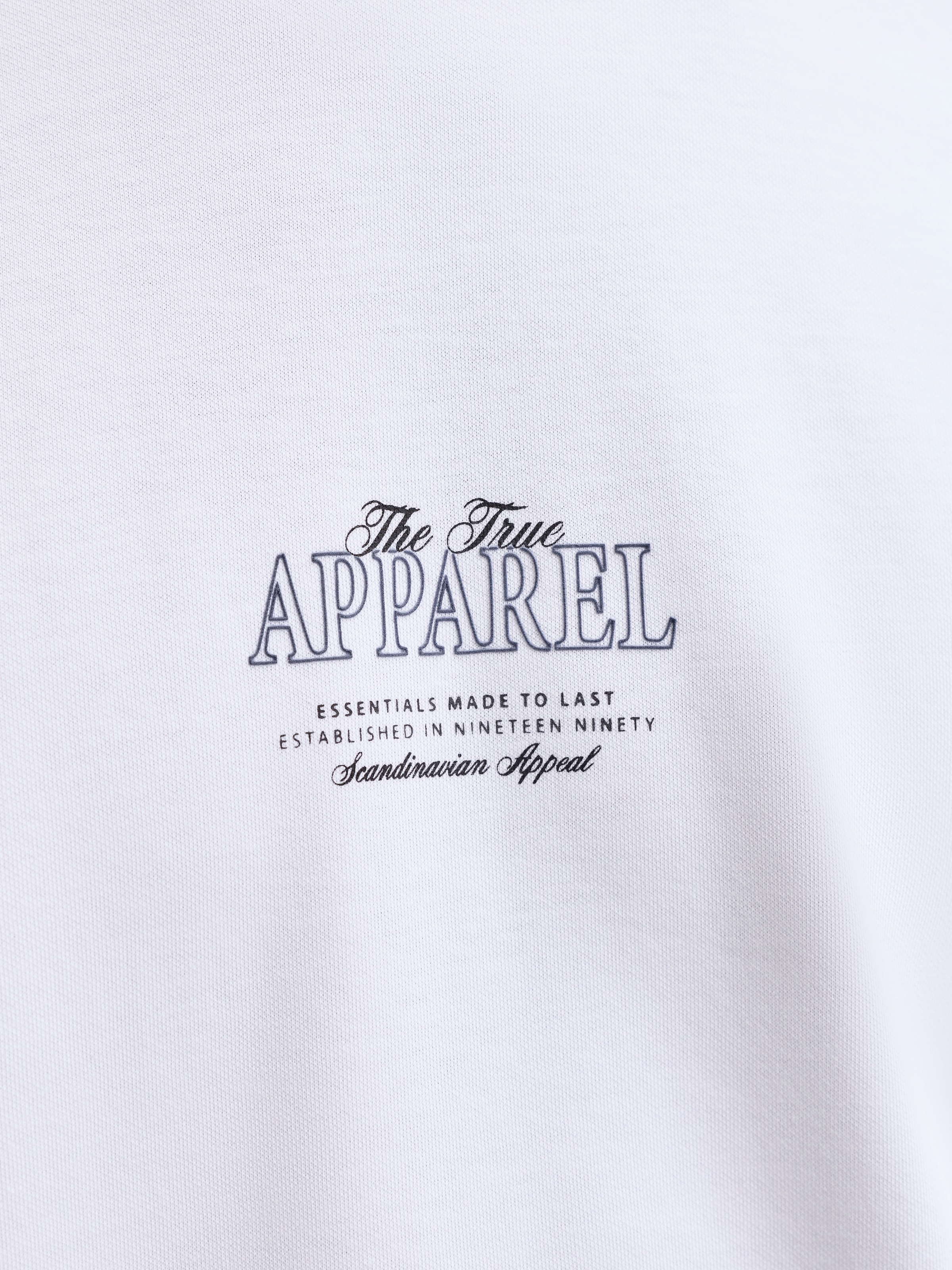 Jack & Jones T-Shirt »JJEBARRON STUDIO TEE SS O-NECK SN« Baumwollmischung, loose fit