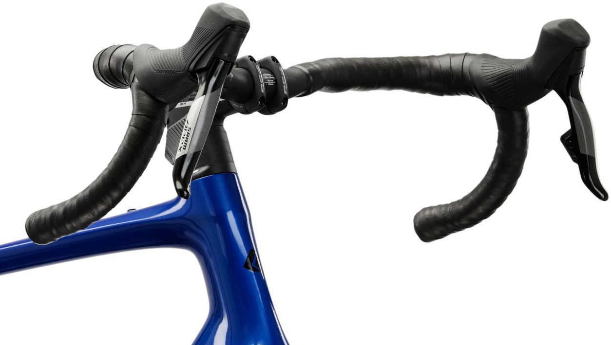 Kross Gravelbike »Gravelbike Carbon Esker RS 2.0 Blau 12 Gänge« 12 Gang SRAM APEX XPLR AXS Schaltwerk Kettenschaltung mit Carbon-Rahmen und -Gabel