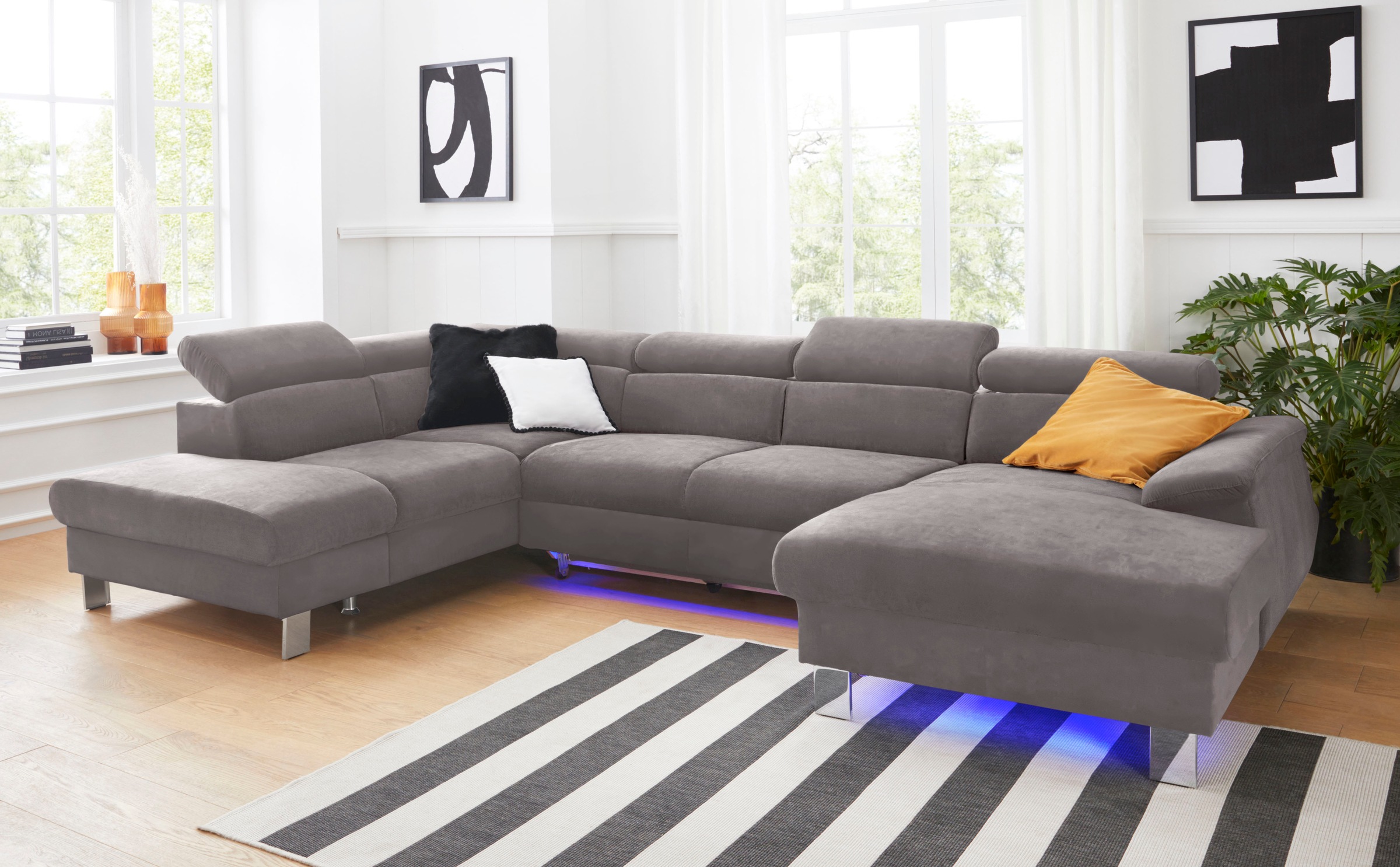 COTTA Wohnlandschaft "Komaris U-Form, B: 320 cm" mit Kopfteilverstellung, optional Schlaffunktion, Bettkasten & Licht