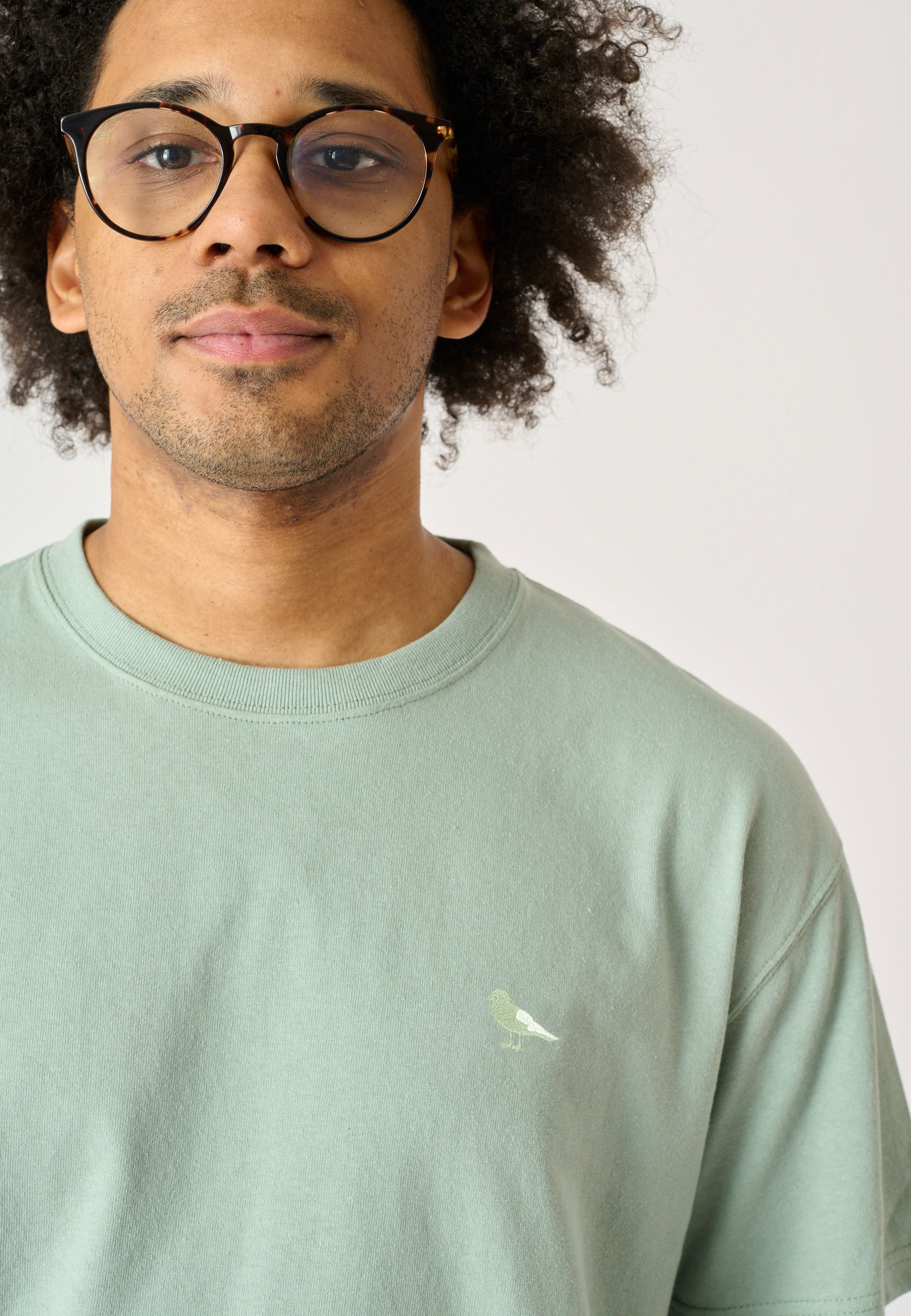 Cleptomanicx T-Shirt »Embroidery lockerem für mit Schnitt ▷ | BAUR Gull Mono«