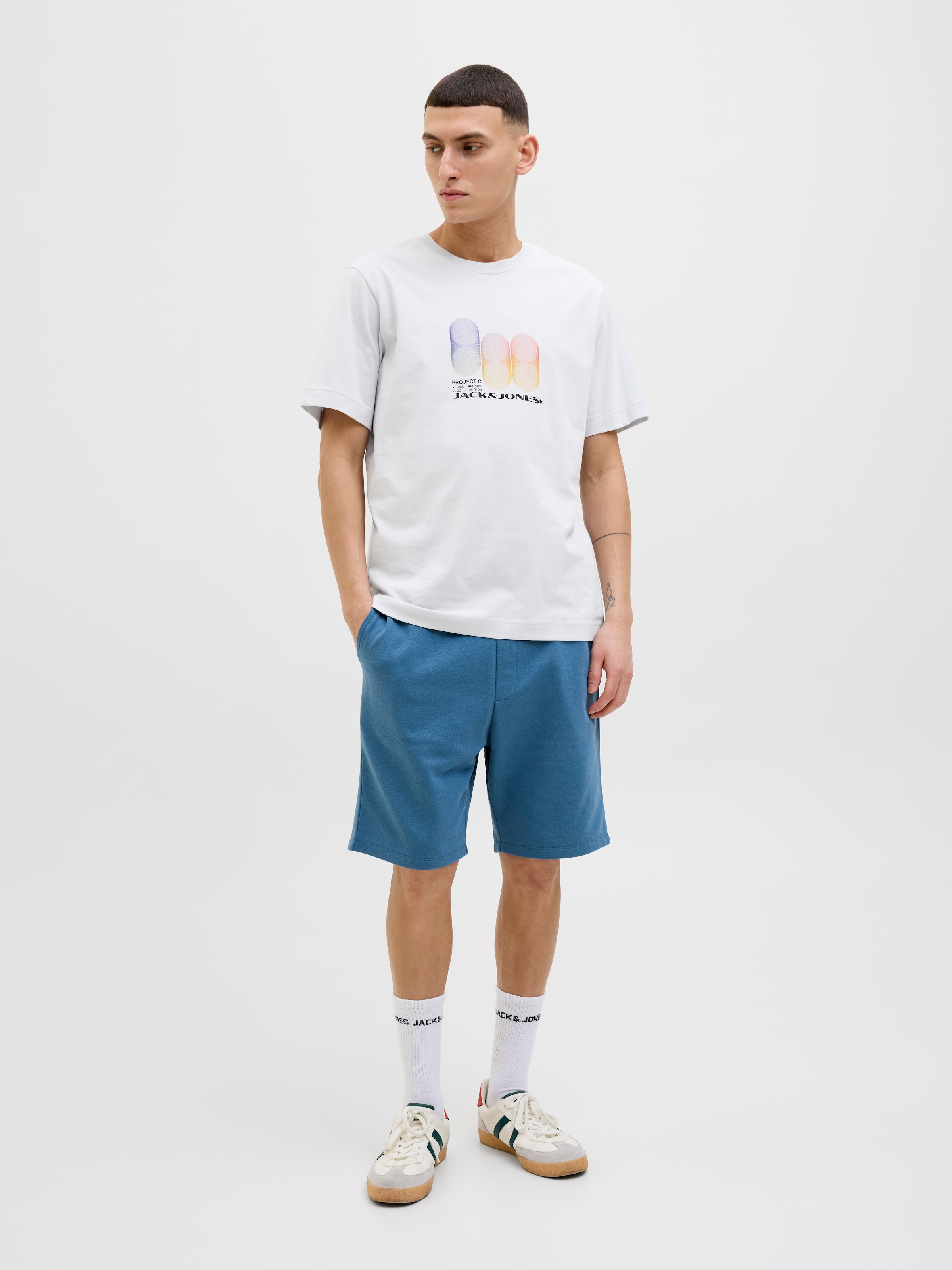 Jack & Jones Print-Shirt »JCOCALMA TEE SS CREW NECK FST«, mit Frontprint