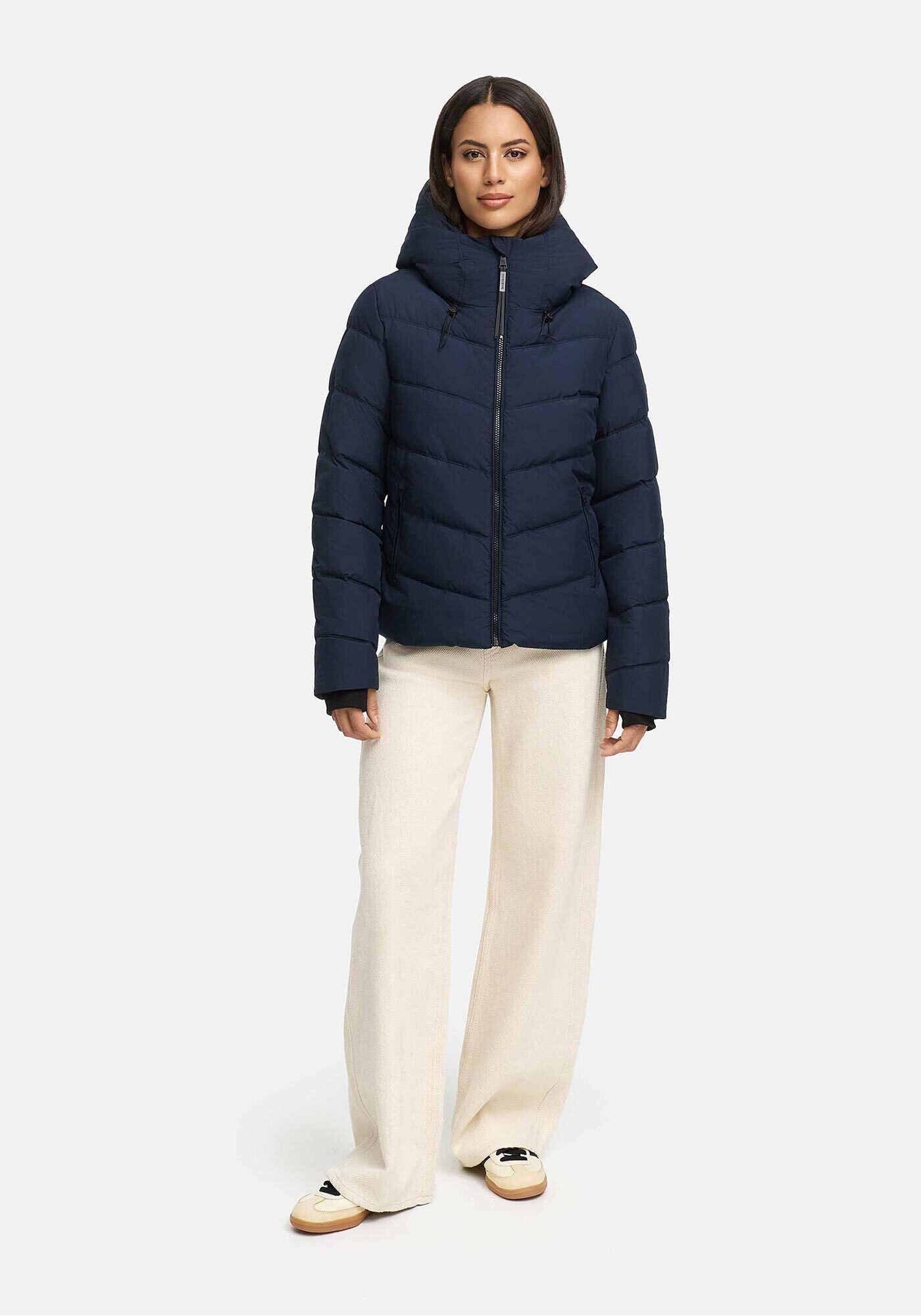 Marikoo Winterjacke »Yukanii«, Ärmelbündchen mit Daumenloch