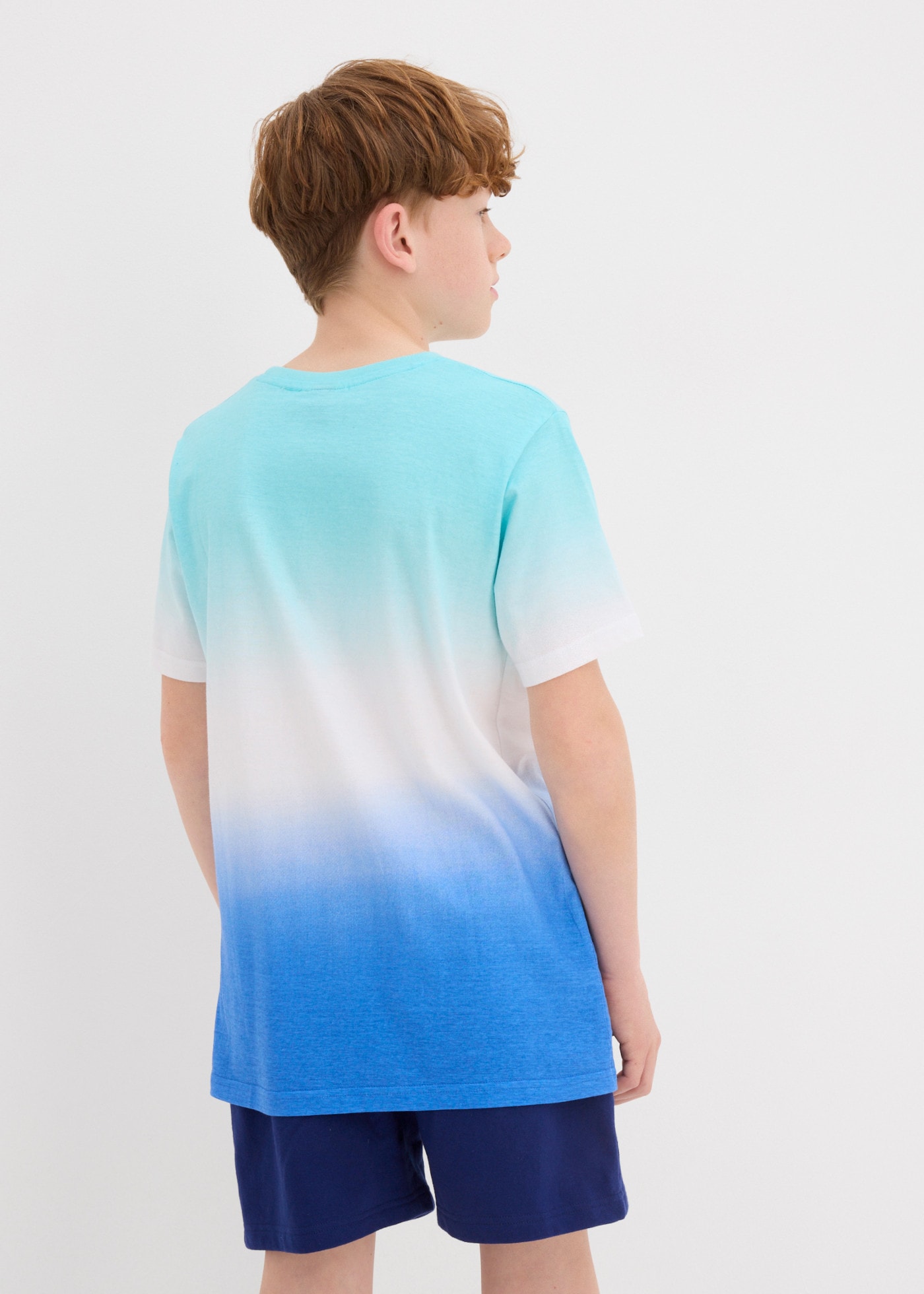 bonprix T-Shirt aus hautfreundlicher Baumwolle, Regular Fit, Kurzarm-Design