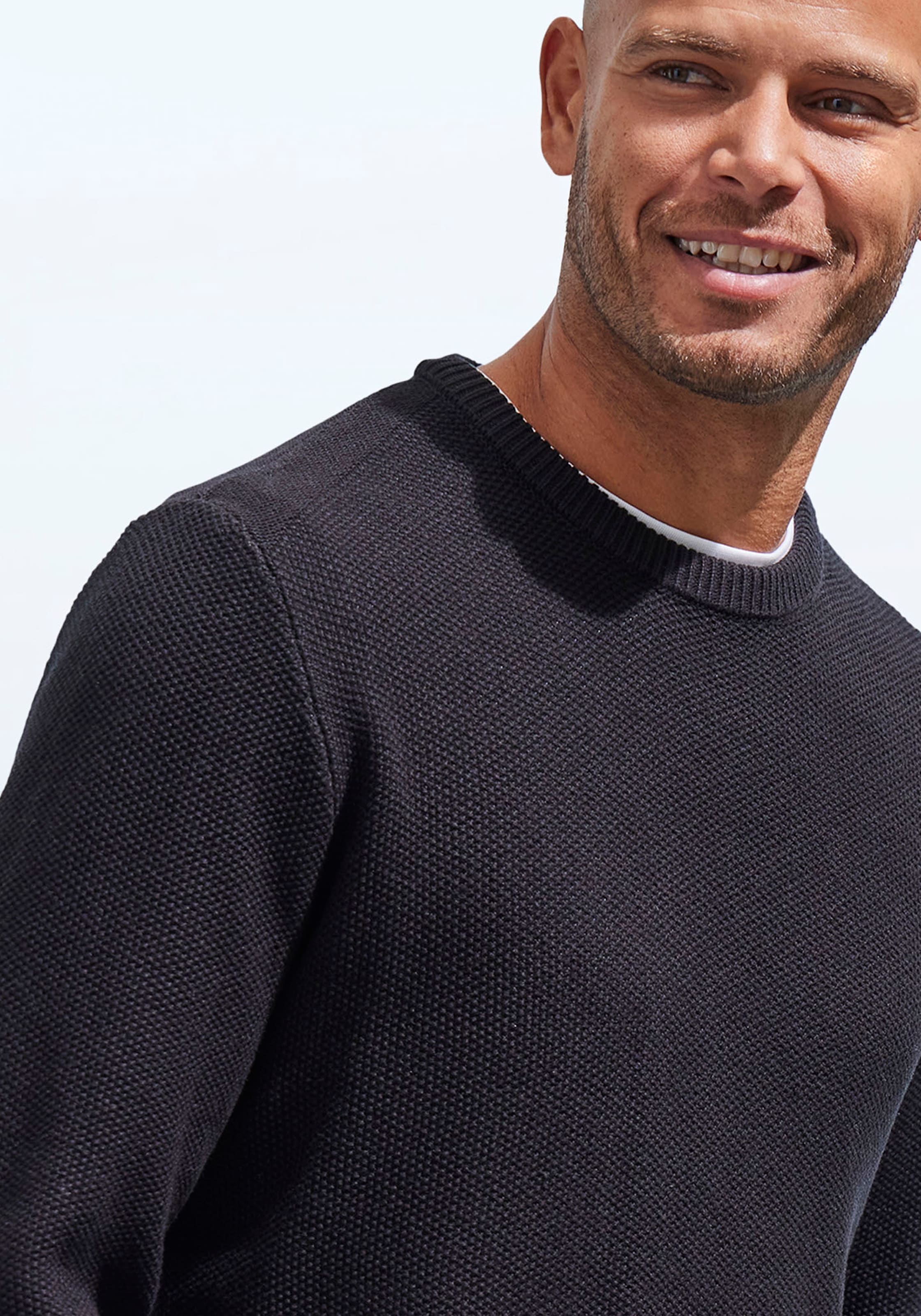 John Devin Strickpullover Pullover in modischer Strickstruktur