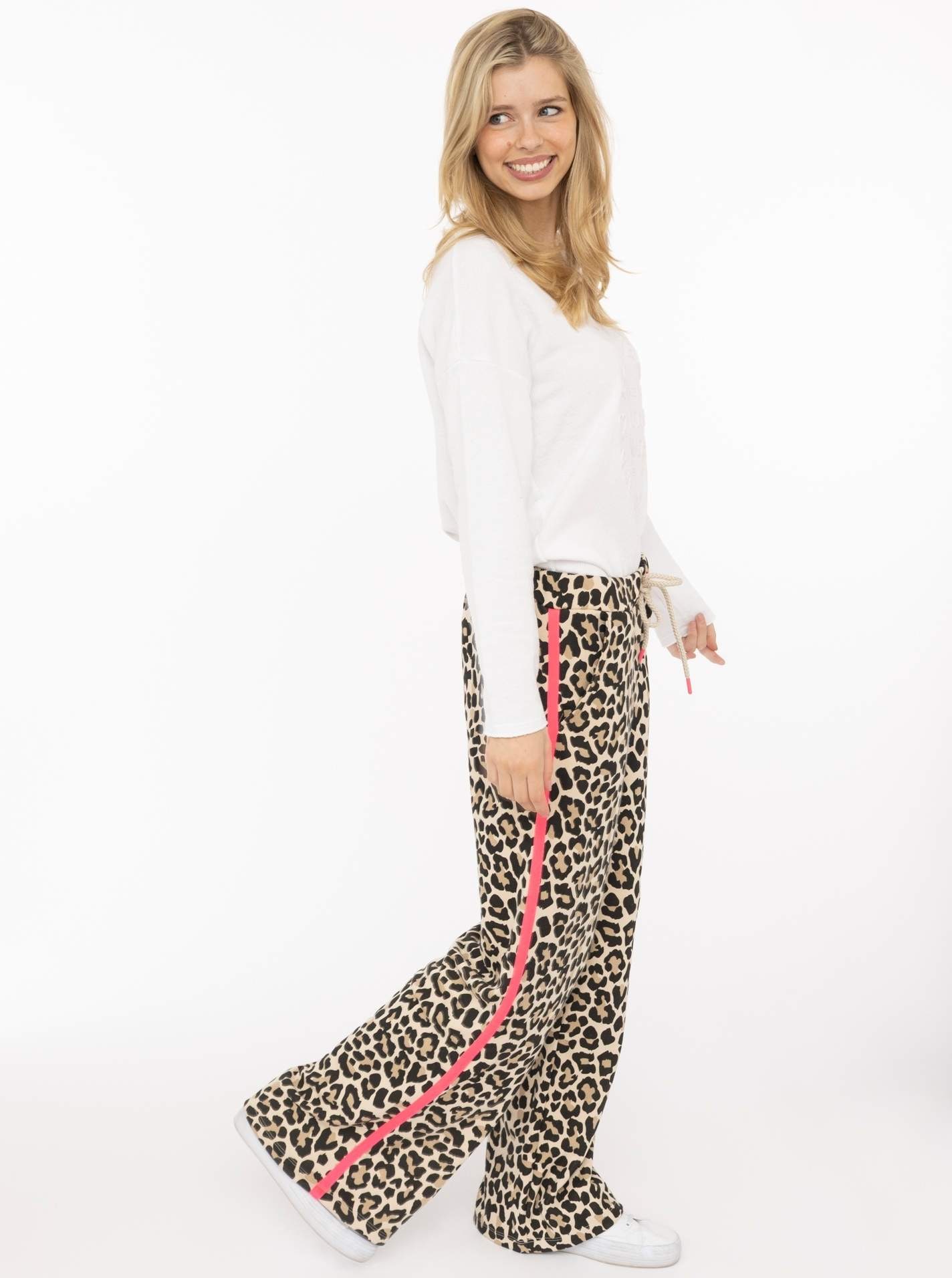 Zwillingsherz Sweathose »"Leo Stripe"«  Leomuster, pinker Seitenstreifen, Kordelzug, Taschen, gerades Bein