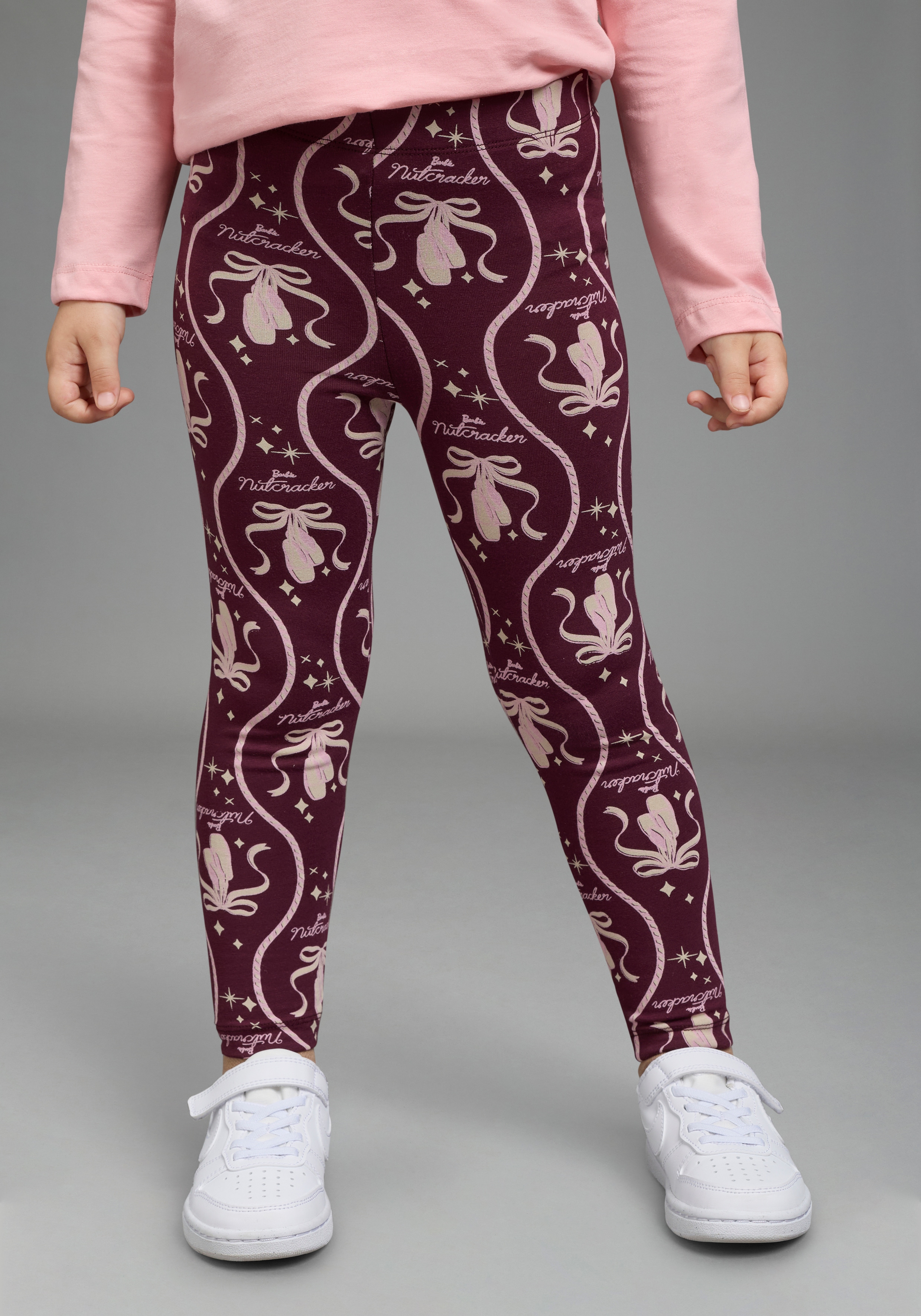 KIDSWORLD Leggings "BARBIE Allover-Leggings, Mattel" BARBIE Leggings, extra-eng geschnitten, für Mädchen, mit Allover-Druck