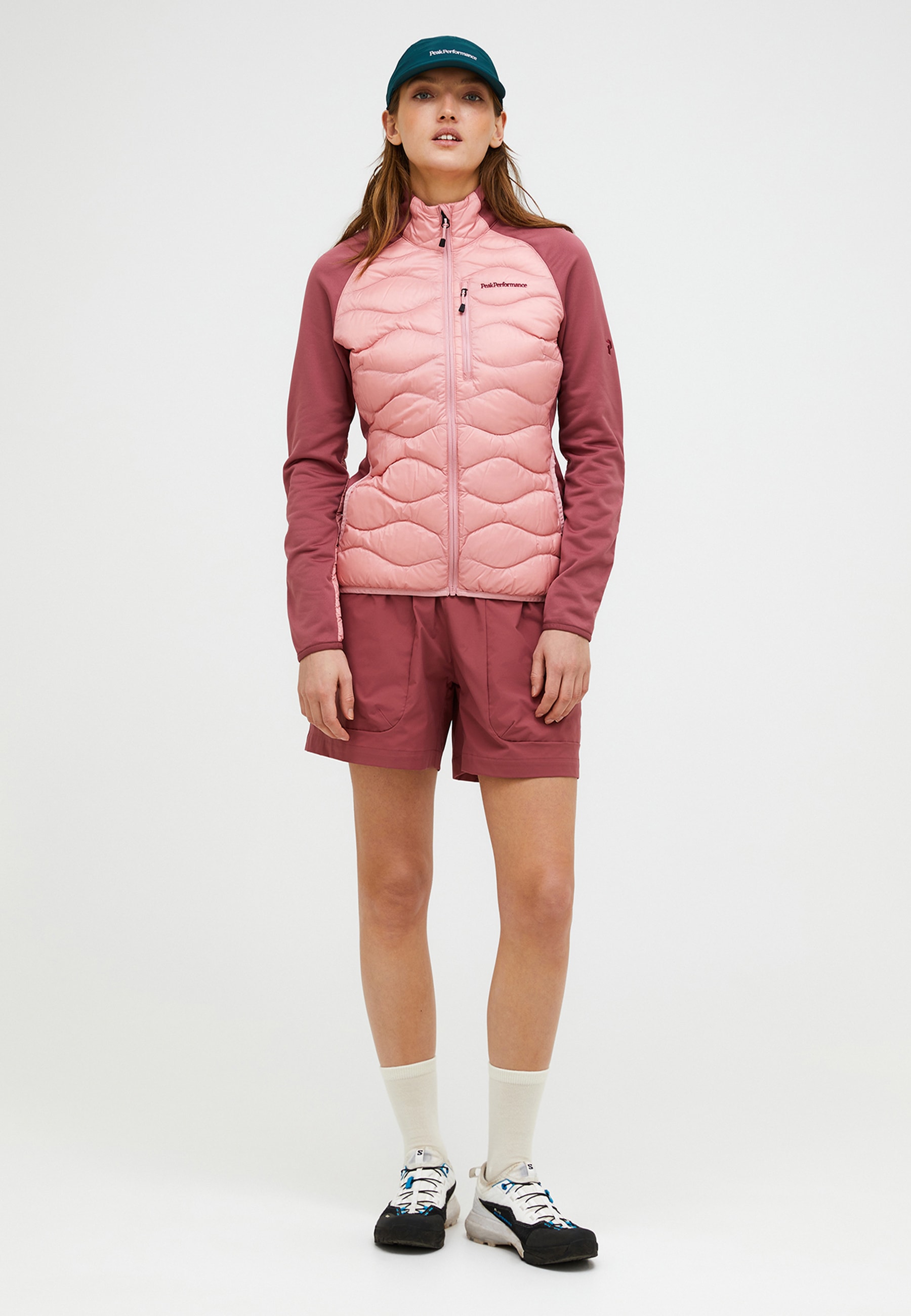 Peak Performance Trainingsjacke »W Helium Hybrid Down Jacket« mit sportivem Design