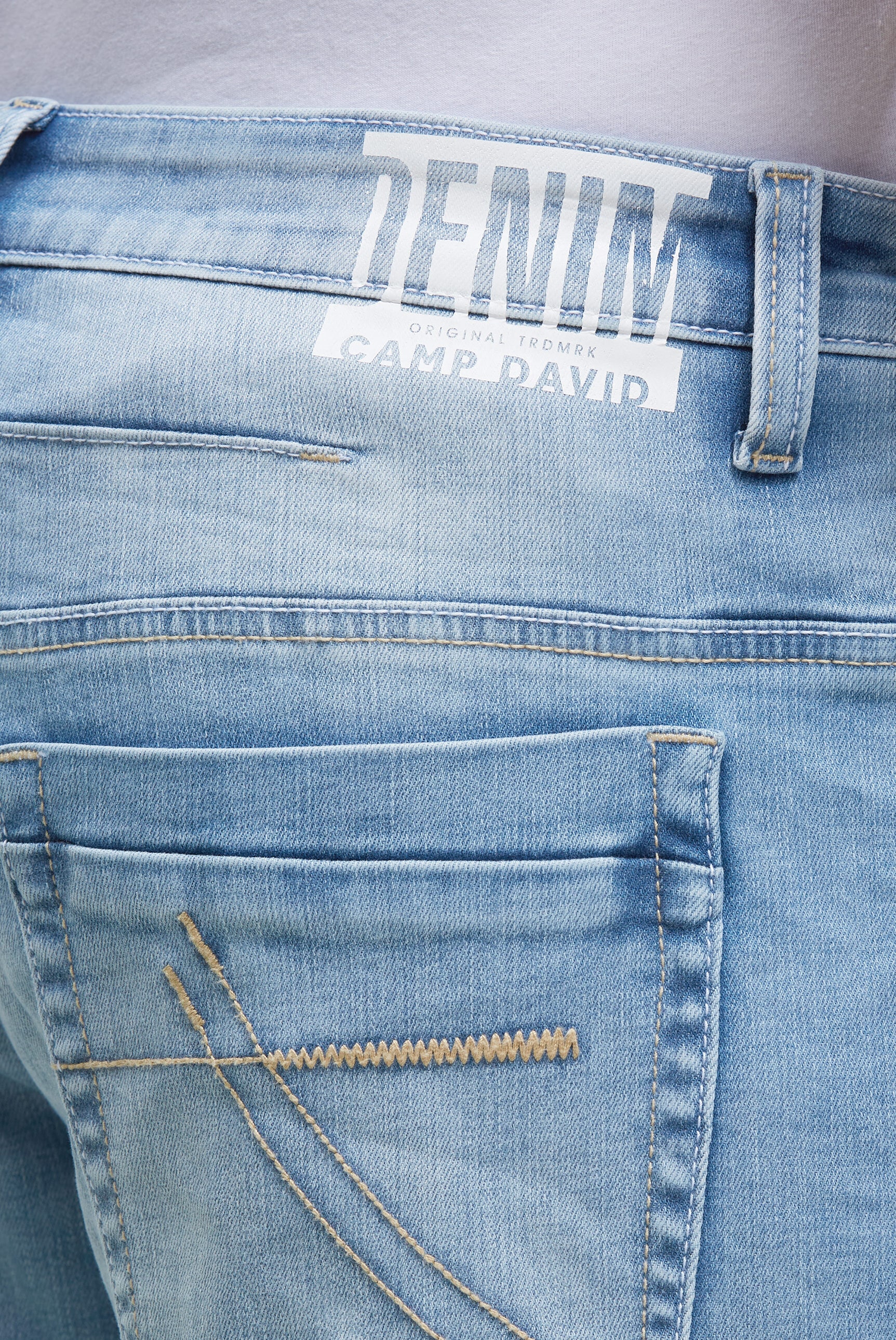 CAMP DAVID Jeansshorts mit Turn-Up Saum