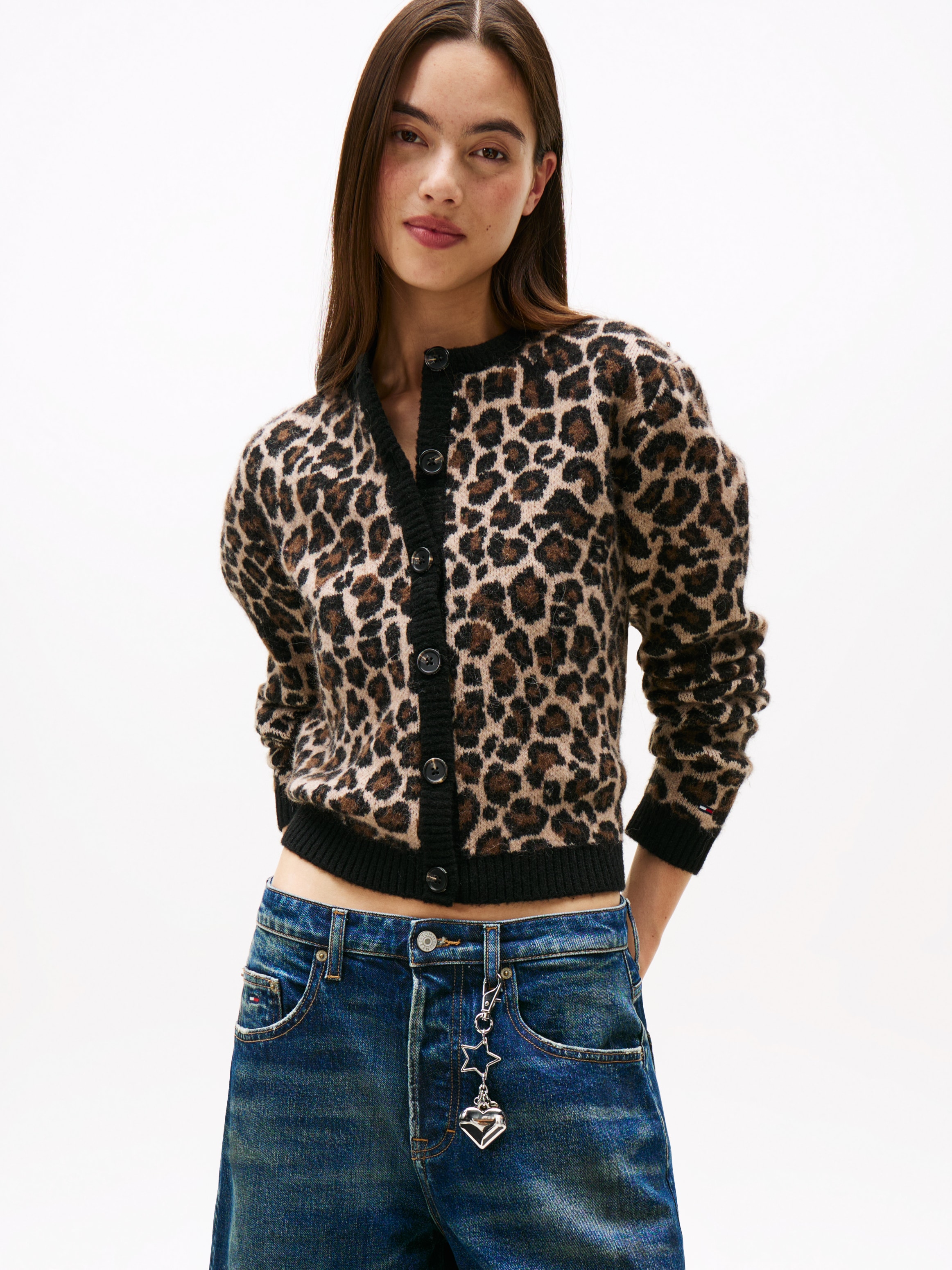 Tommy Jeans Strickjacke "TJW LEOPARD CARDIGAN", mit Leo Strickmuster günstig online kaufen