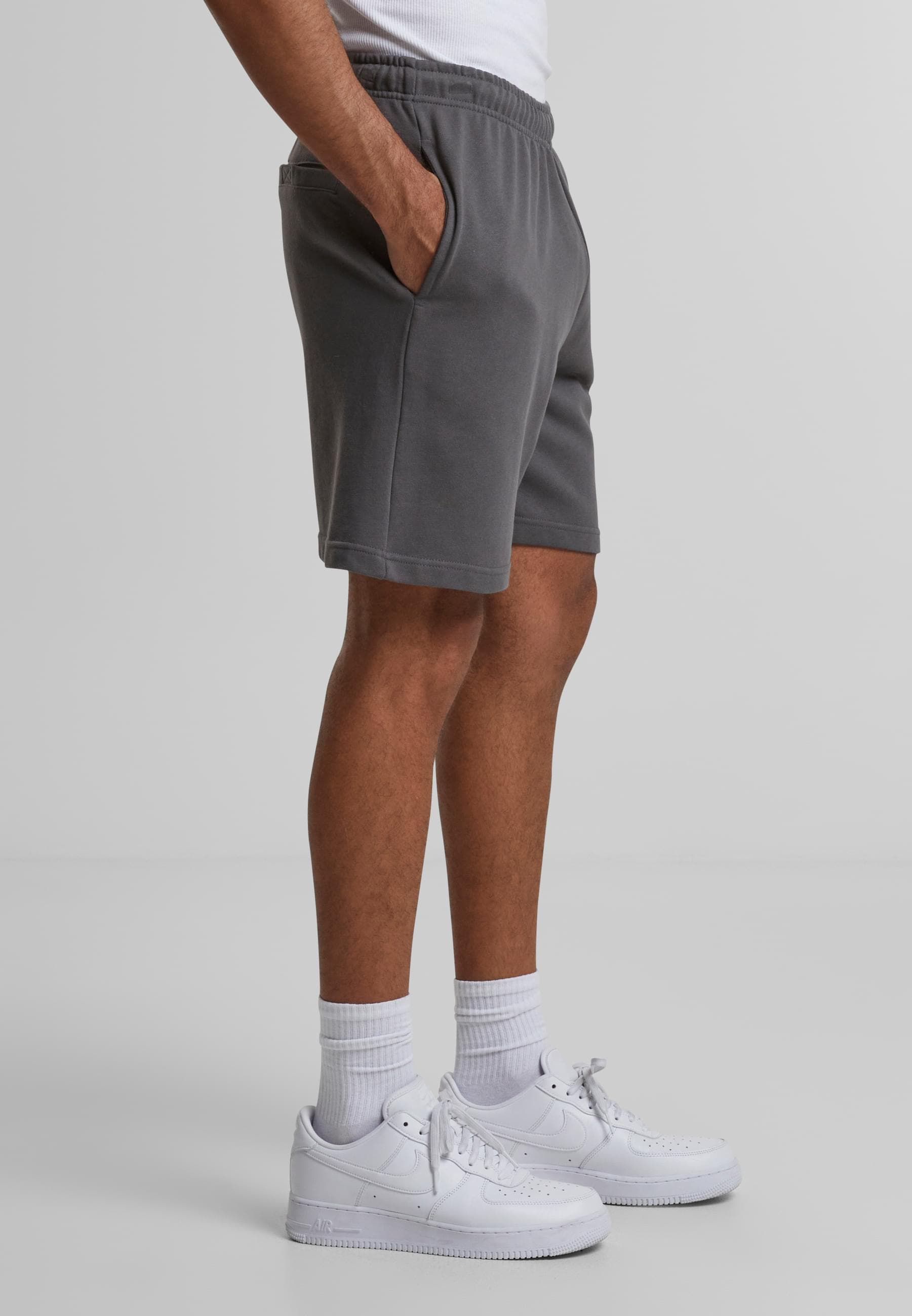 URBAN CLASSICS Stoffhose »Urban Classics Herren New Shorts«, (1 tlg.)