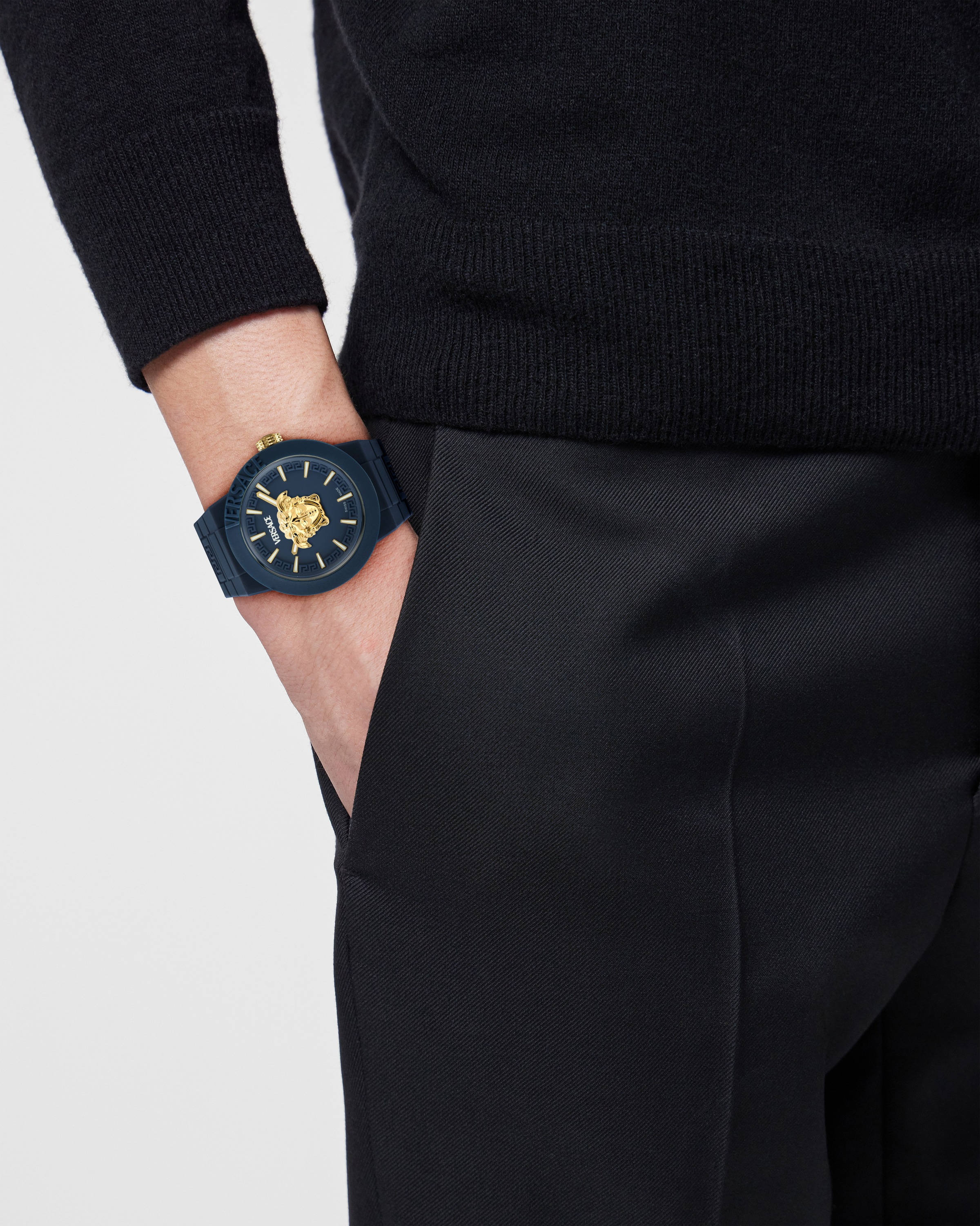 Versace Quarzuhr »V-POP GENTS«, Armbanduhr, Herrenuhr, Swiss Made, Silikonarmband, analog, Saphirglas