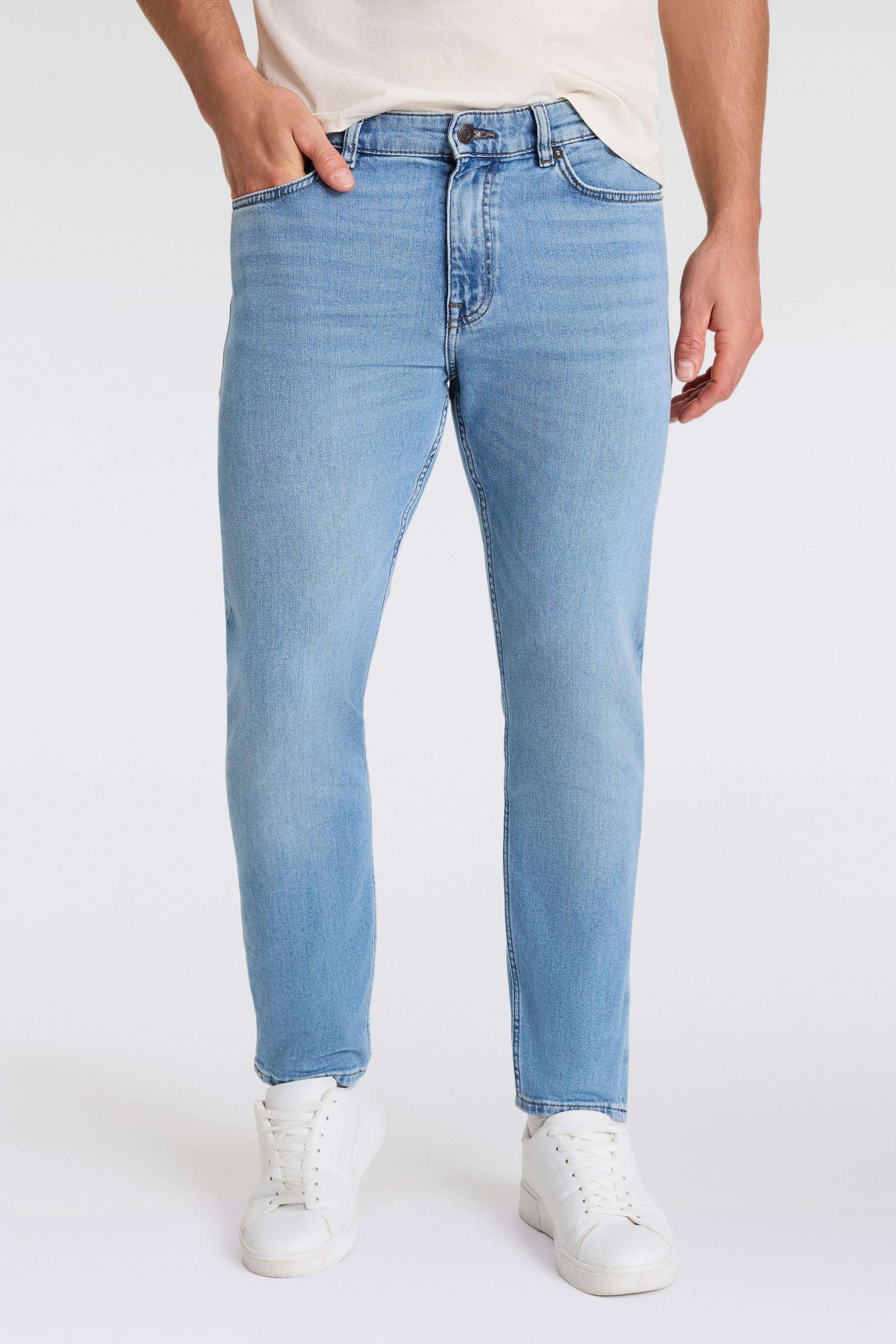 BOSS ORANGE Slim-fit-Jeans "Delaware Soft-Motion-Denim" Schmale Silhouette bei mittlerer Leibhöhe
