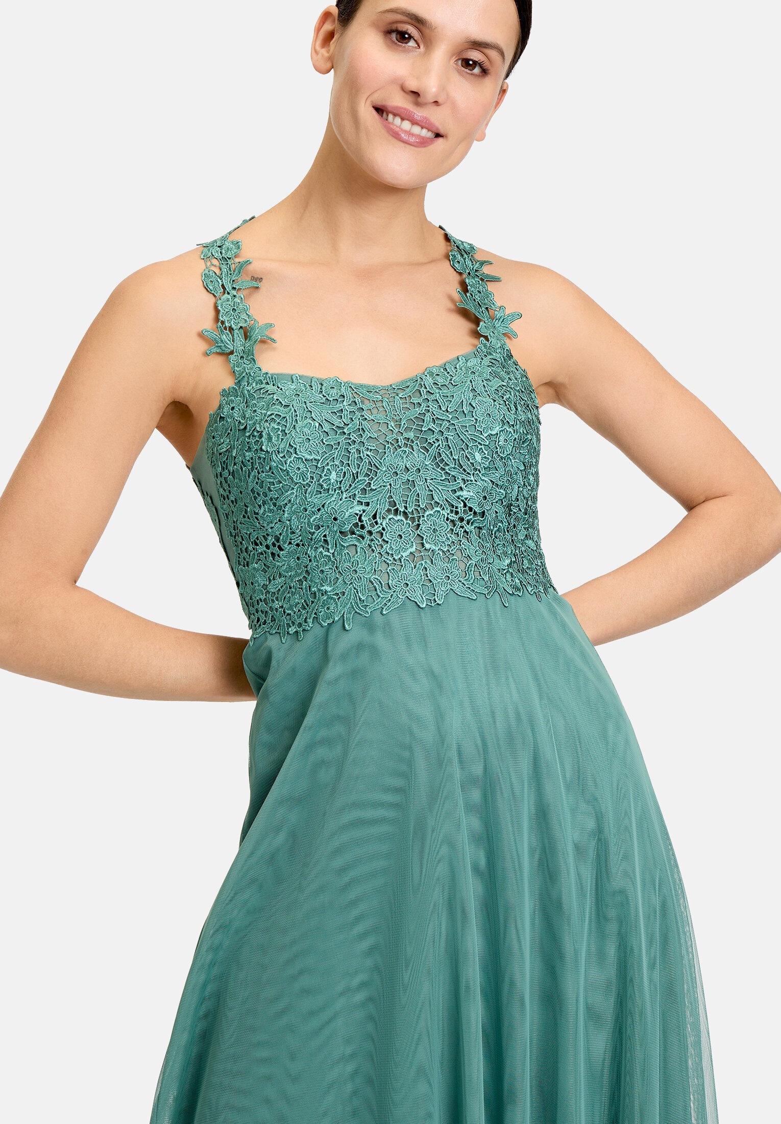 Vera Mont Abendkleid »Damen mit Spitze« Ohne Tasche Rückenfrei