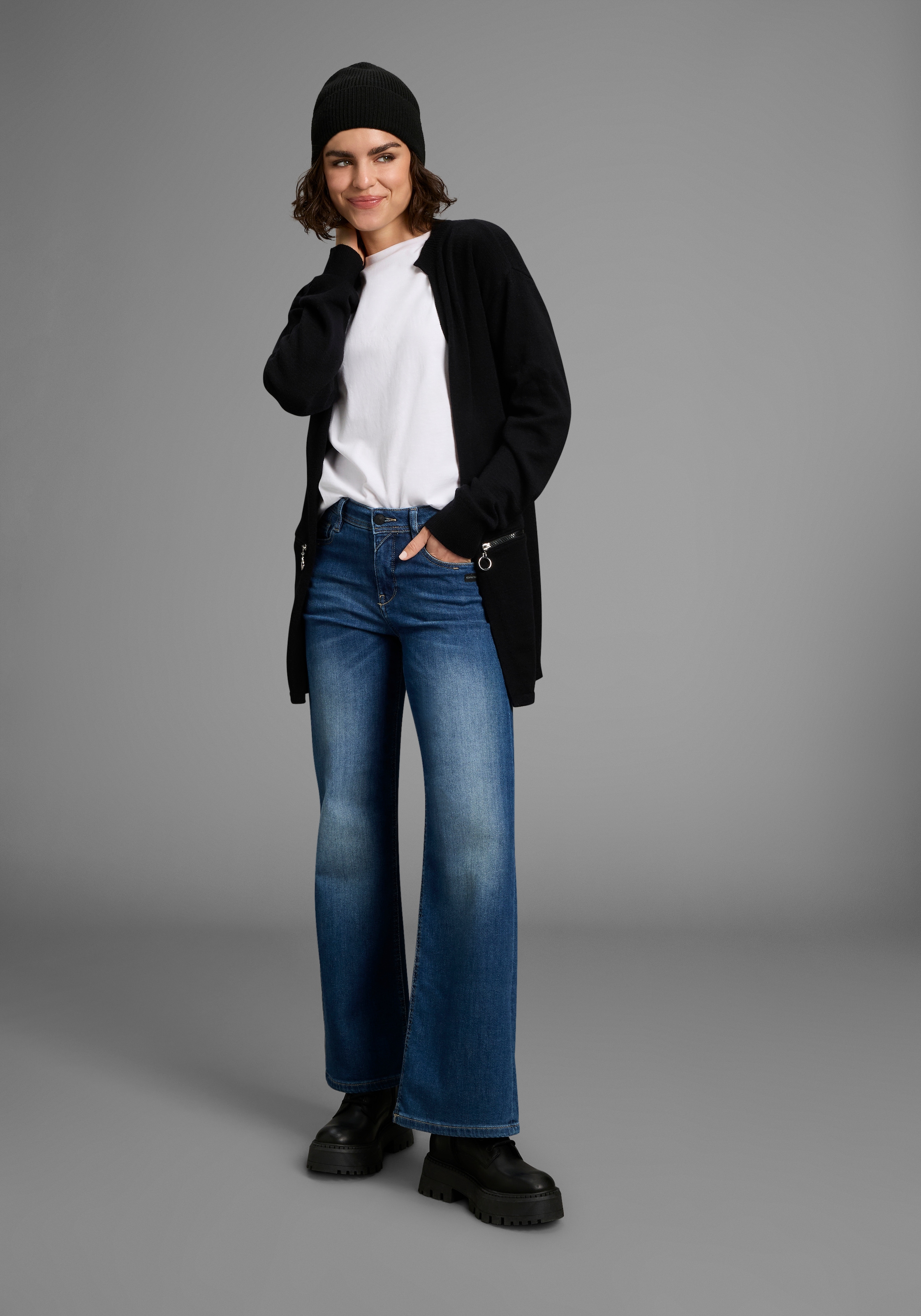 Laura Scott Strickjacke, mit Zippertaschen - NEUE KOLLEKTION