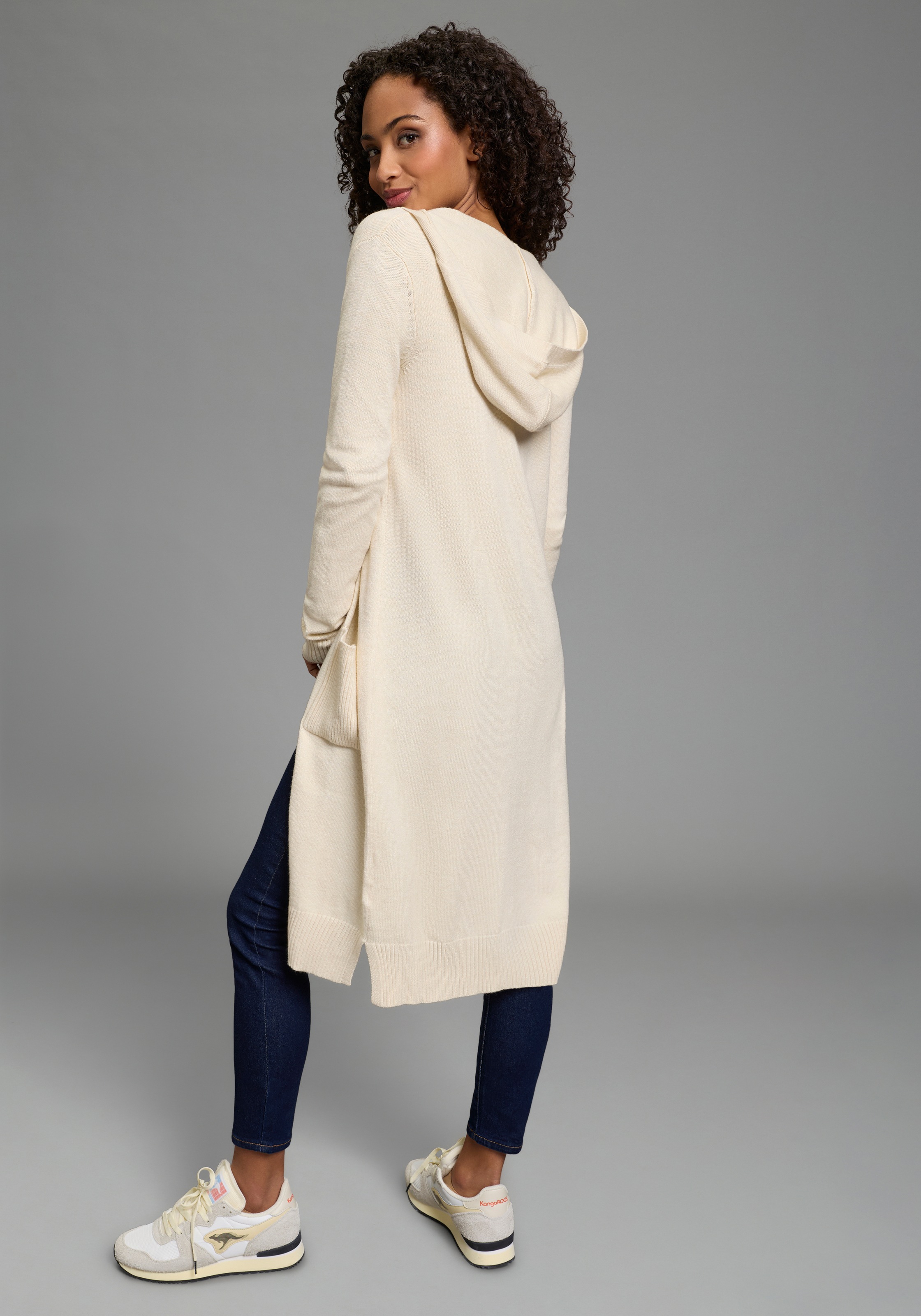 KangaROOS Longstrickjacke in offener Long-Form mit Kapuze günstig online kaufen