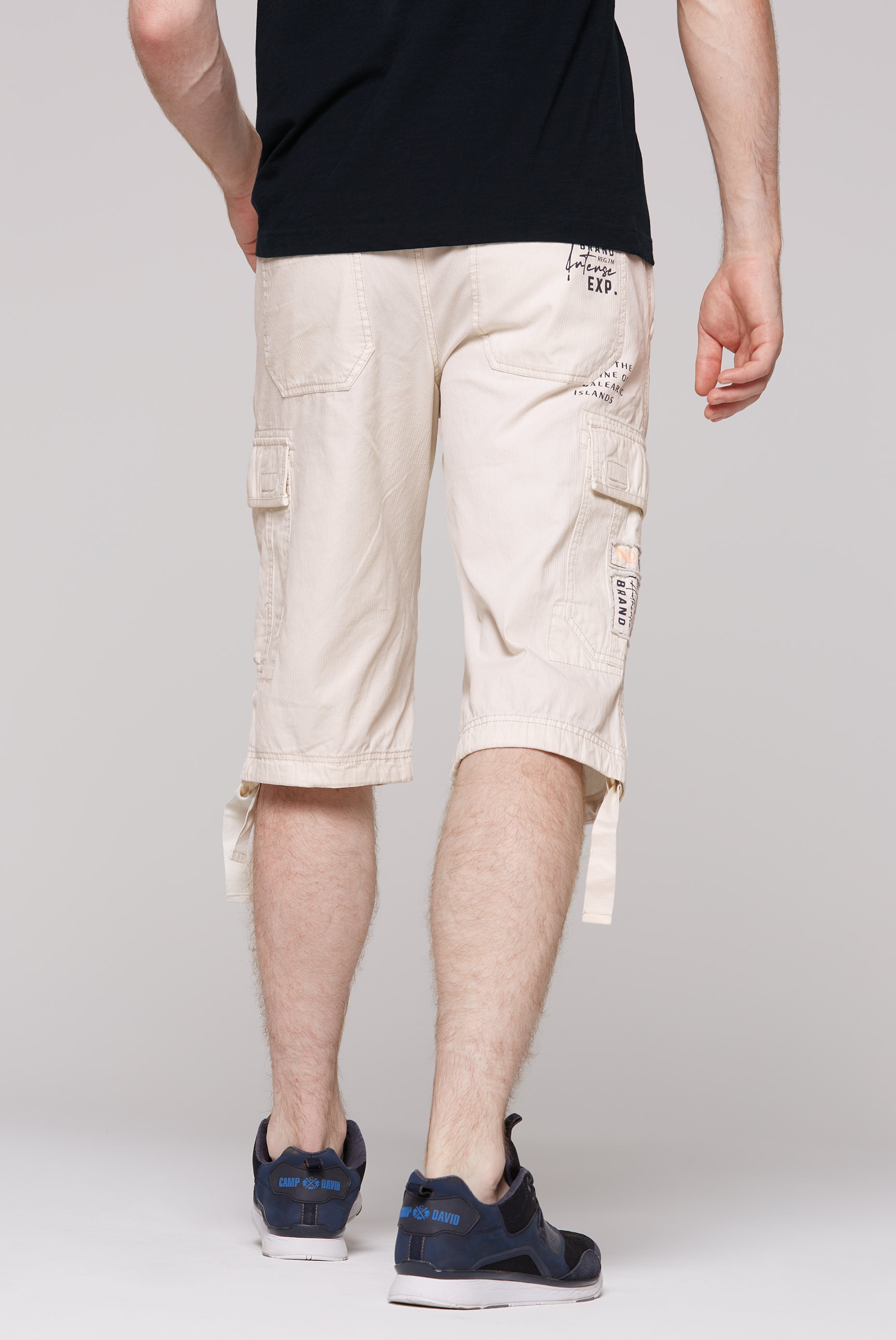 CAMP DAVID Shorts, mit Bindeband am Saum