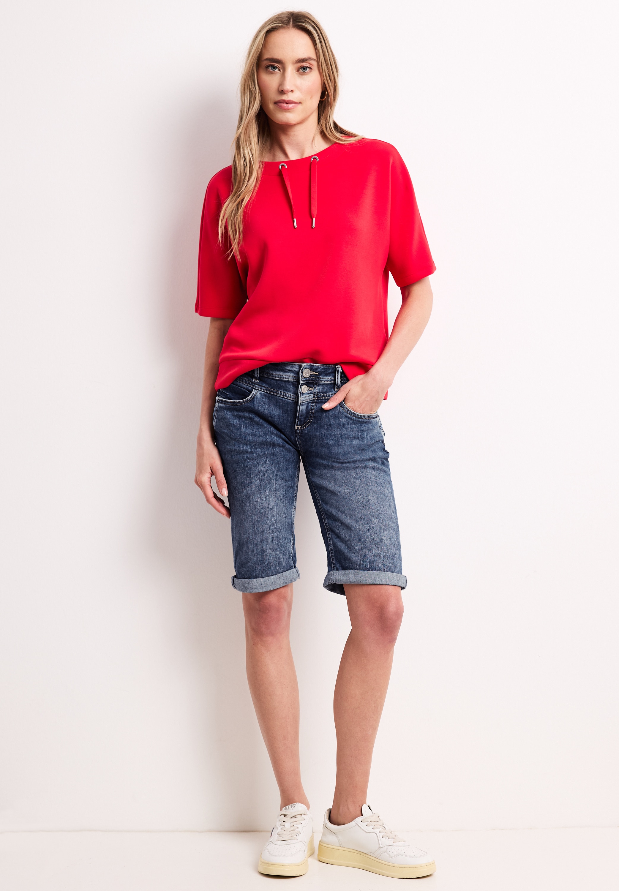 STREET ONE Gerade Jeans in dunkelblauer Waschung