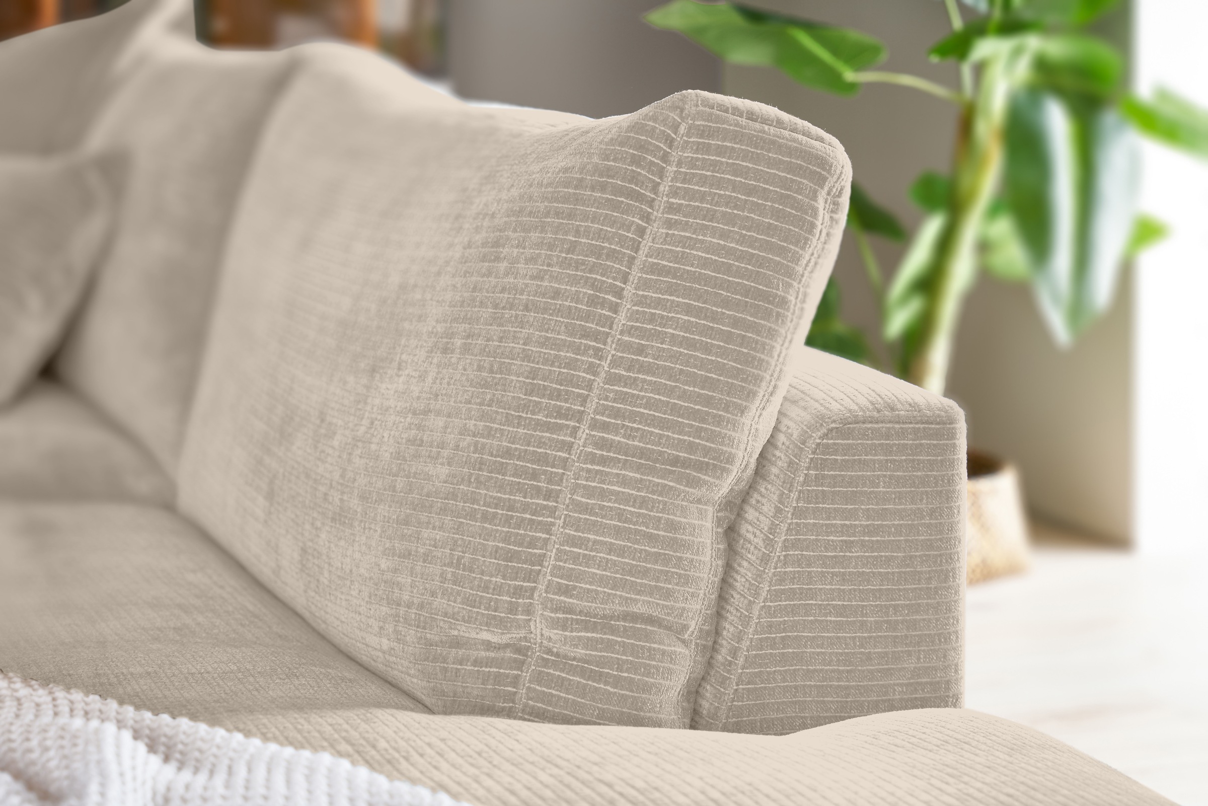 Musterring Ecksofa »Lucia«, verschiedene Farben, großer Longchair mit Armlehne, B330 x T190 cm