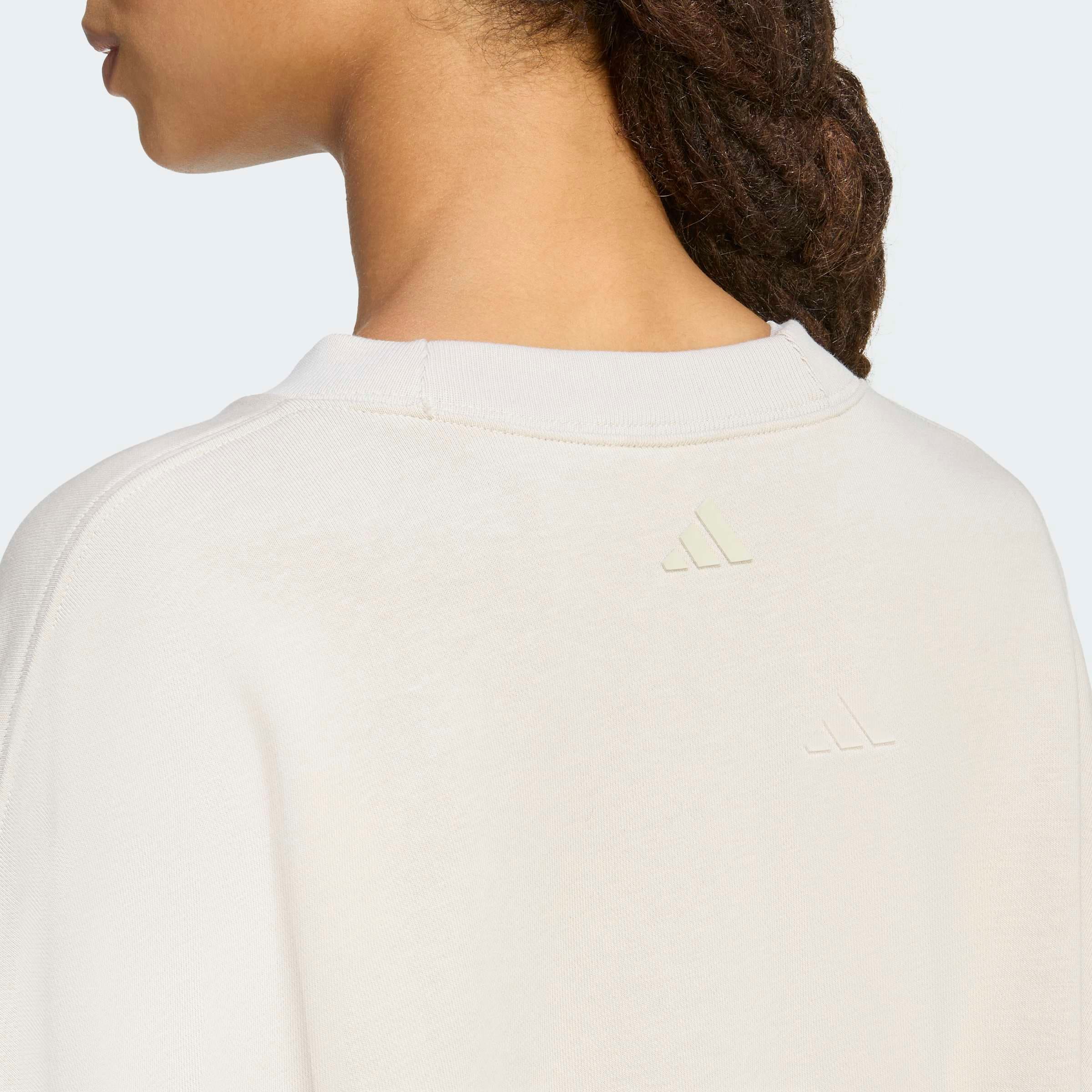 adidas Sportswear Sweatshirt »SEASONAL ESSENTIALS COLORPOP MIT AUFGESTICKTER GRAFIK«
