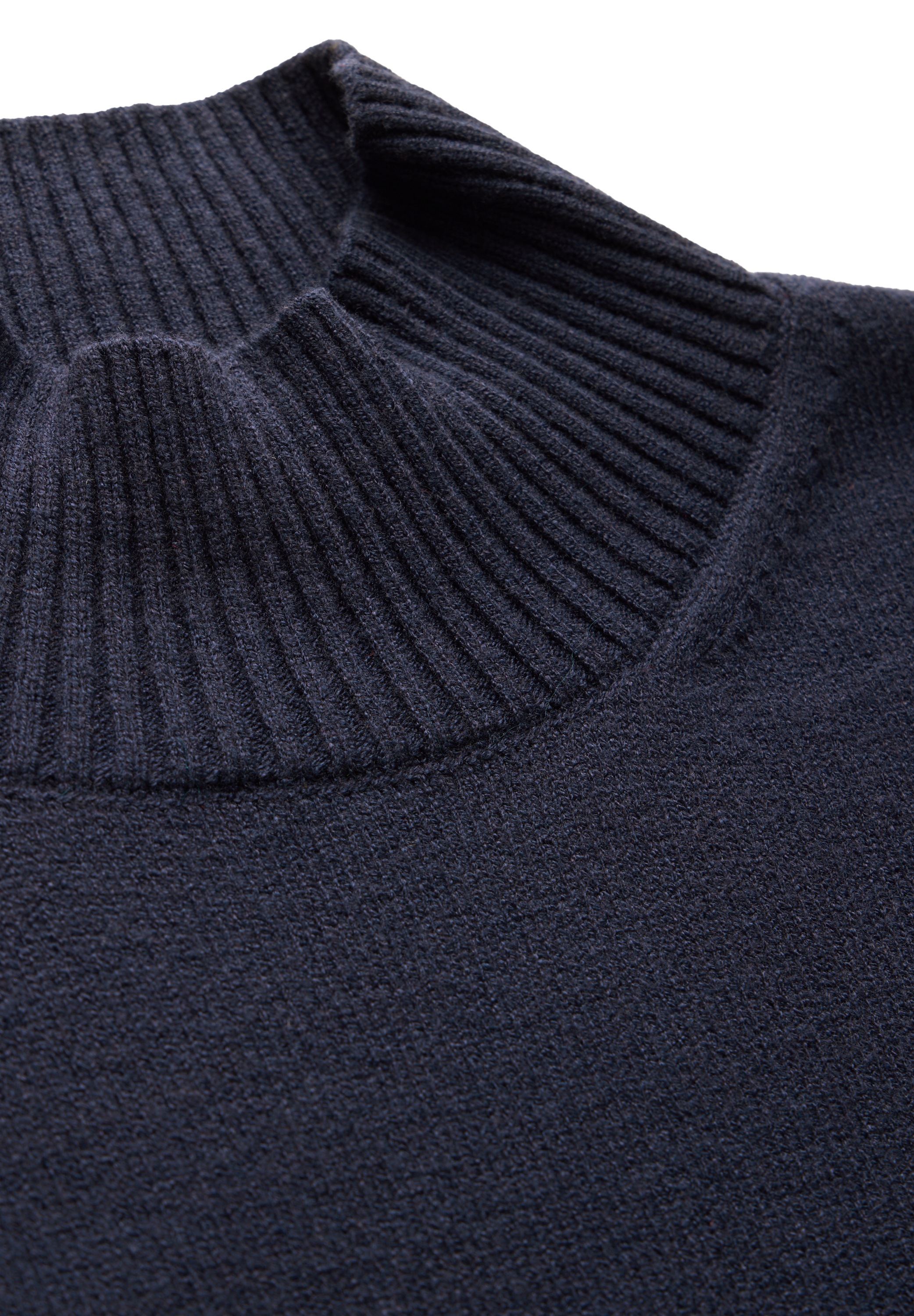 STREET ONE Strickpullover, im angenehmen Materialmix