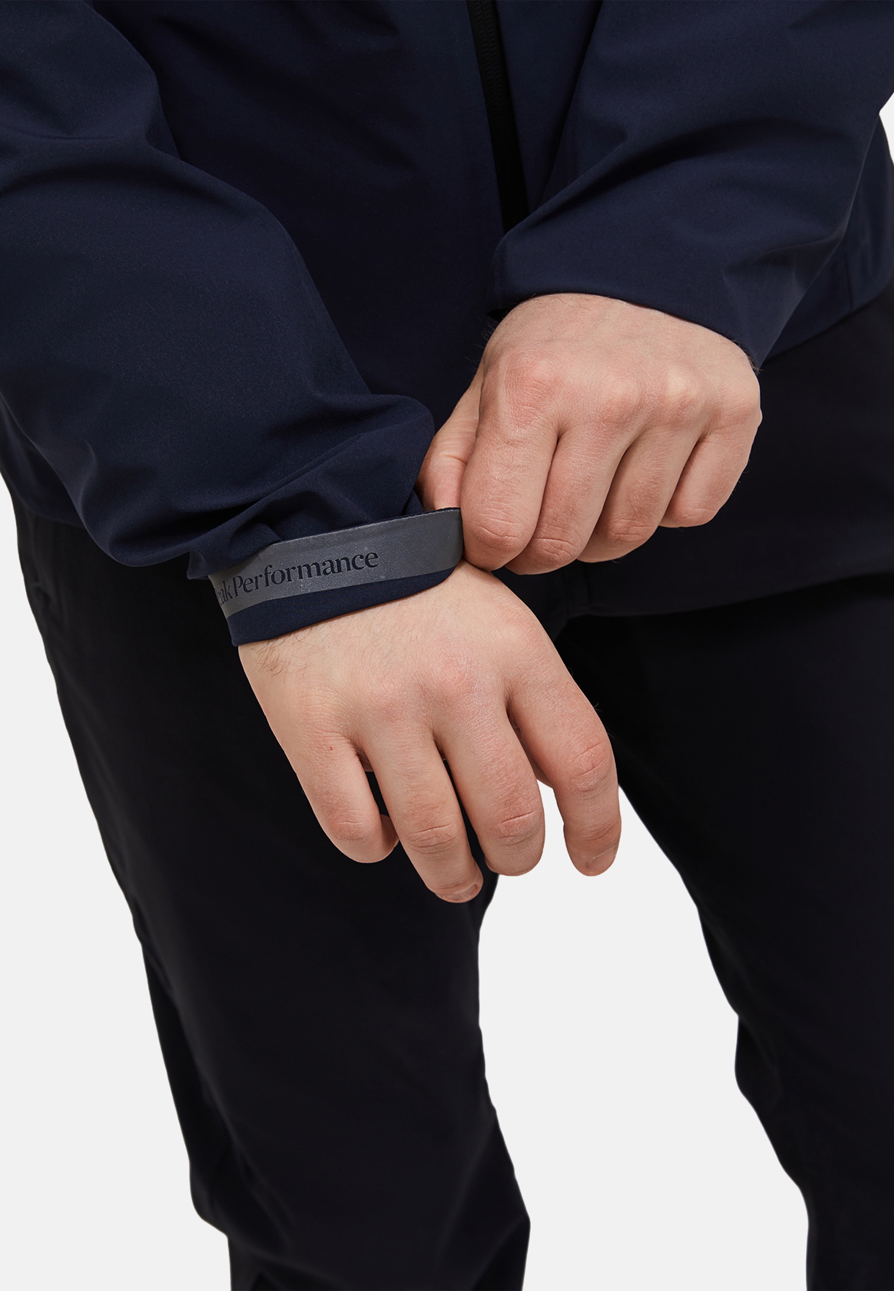 Peak Performance Regenjacke »M Commuter Hipe 3l Shell Jacket« wasserdicht