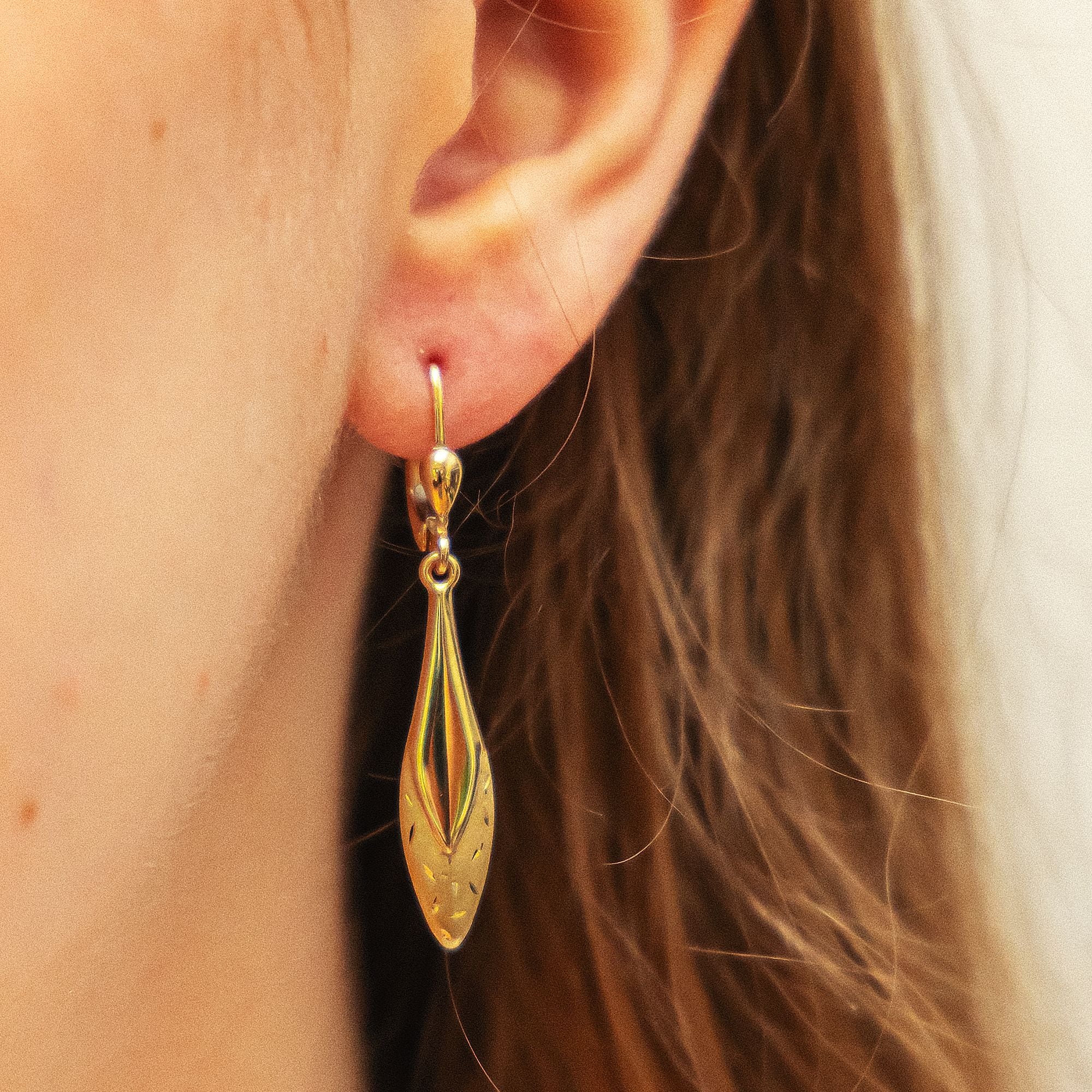 Fascination by Ellen K. Paar Ohrhänger »375 Gold glanz matt diamantiert«