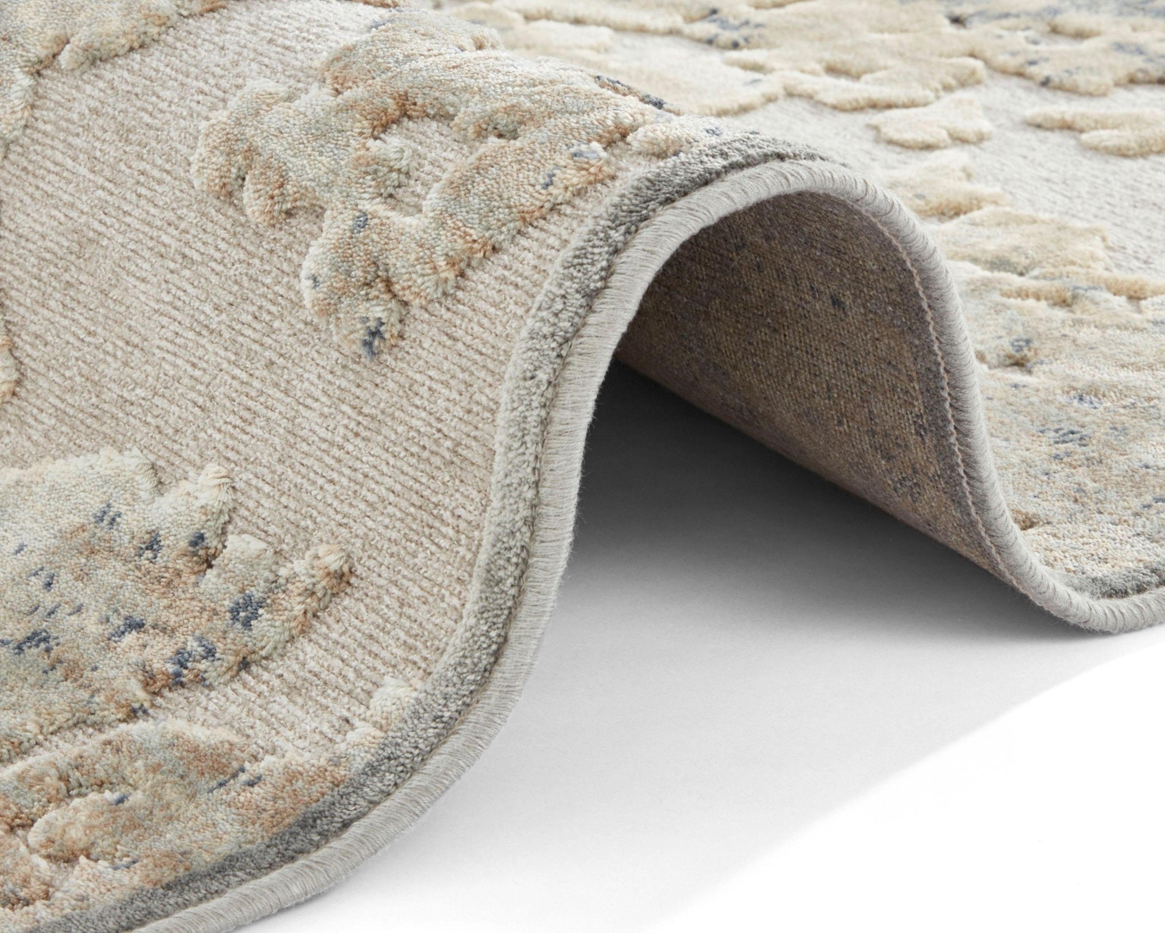 ELLE DECORATION Teppich »Arroux«, rechteckig, 8 mm Höhe, Kurzflor, Viskose, Hoch-Tief Struktur, Velour, Weich