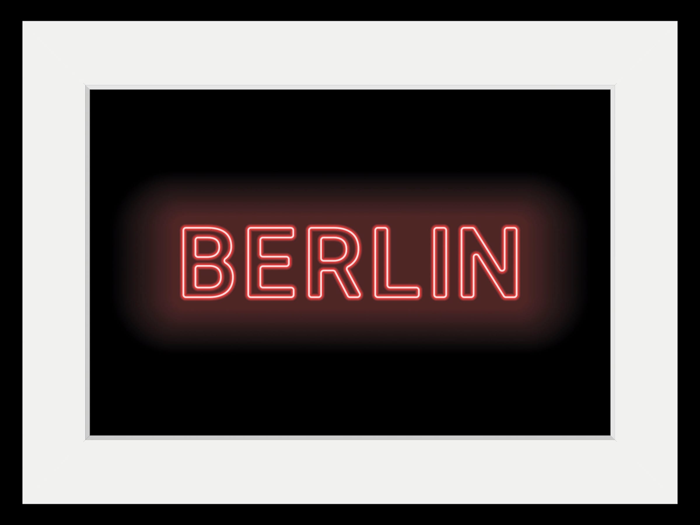 queence Bild »BERLIN LIGHTS«, Städte-Schriftzug-Berlin, (1 St.), HD Premium Poster-Druck inkl. Holzrahmen