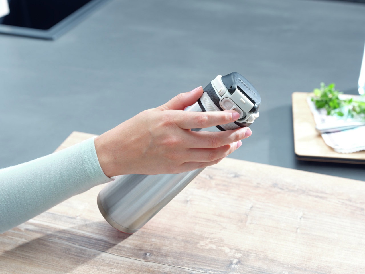 Leifheit Thermoflasche »Flip« 600 ml