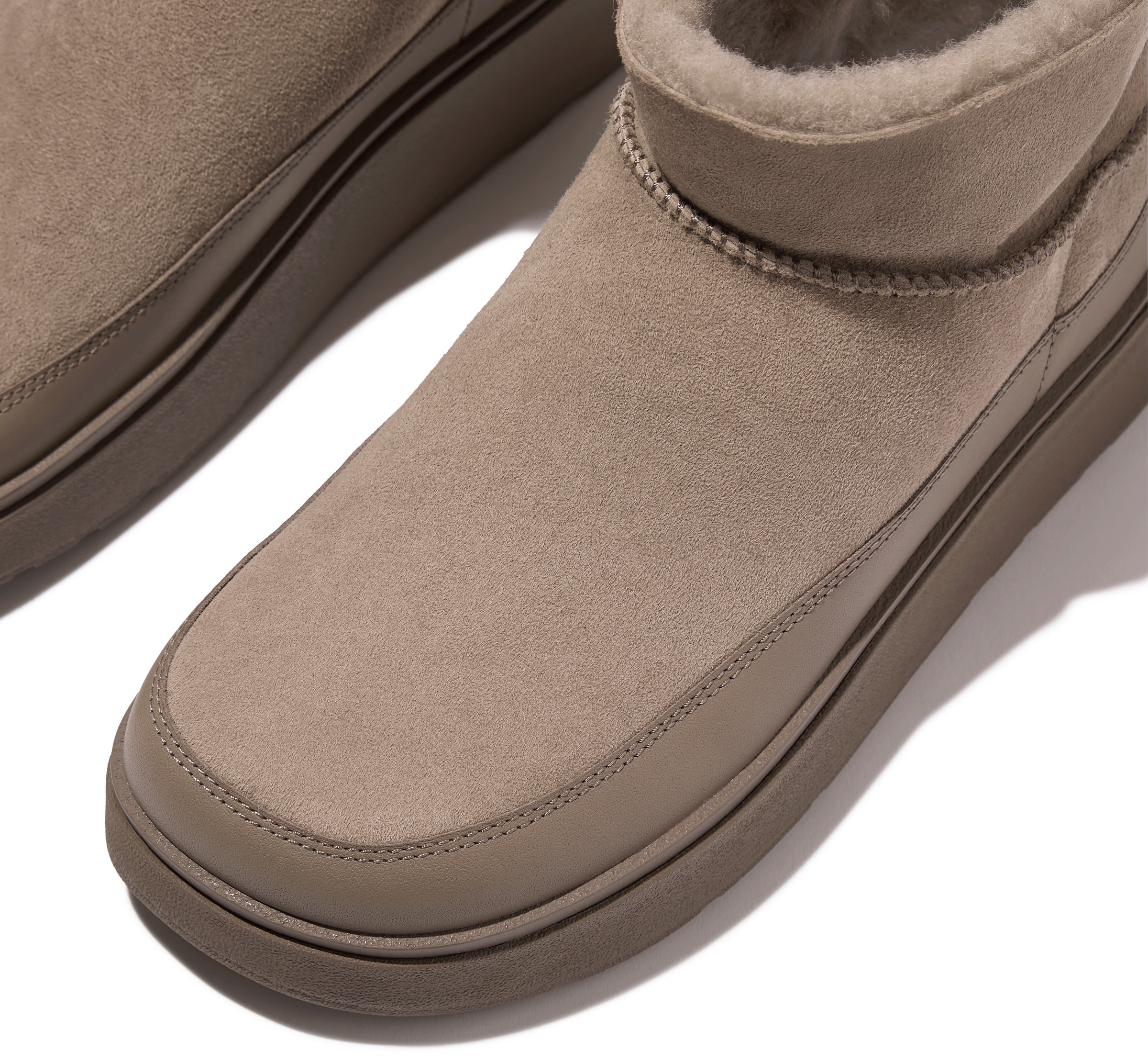 Fitflop Winterboots »GEN-FF«, Snowboots, Schlupfboots mit Plateau