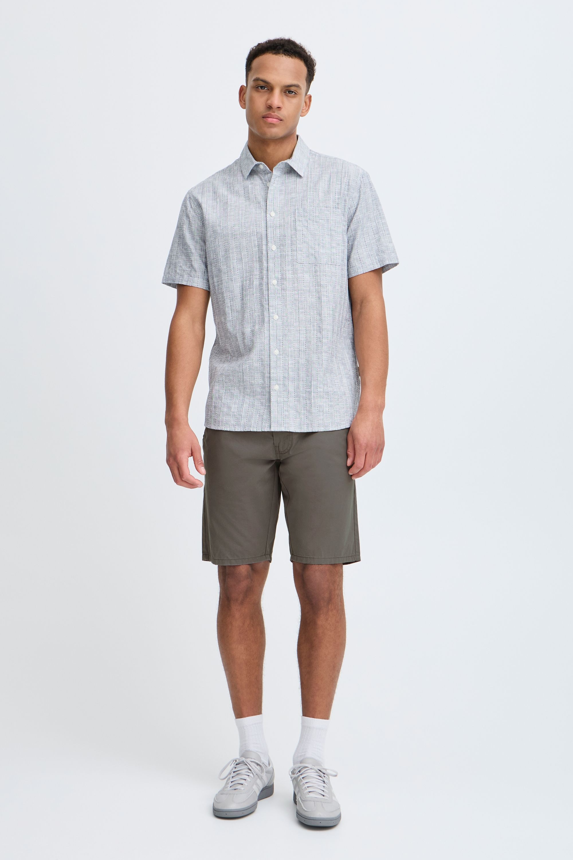 Thumbnail - Blend Chinoshorts "BHSasuke" Chino Shorts mit knöpfbarer Zusatztasche